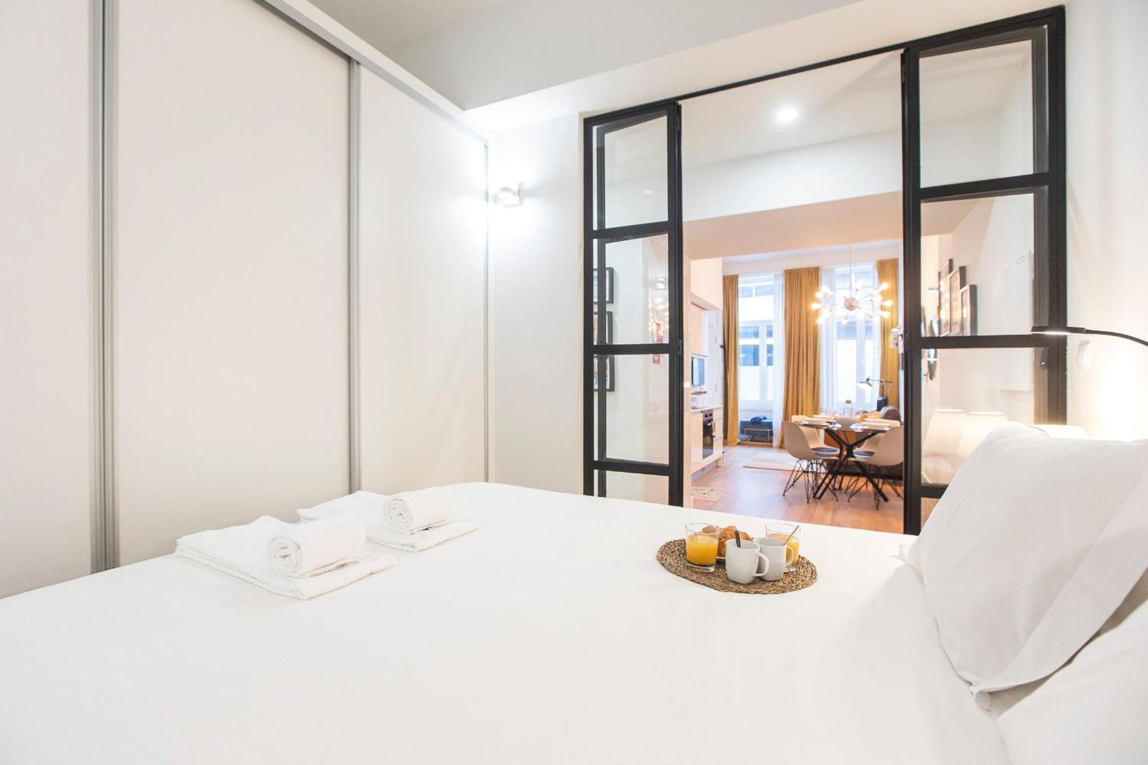 One-Bedroom Apartment - Photo 26