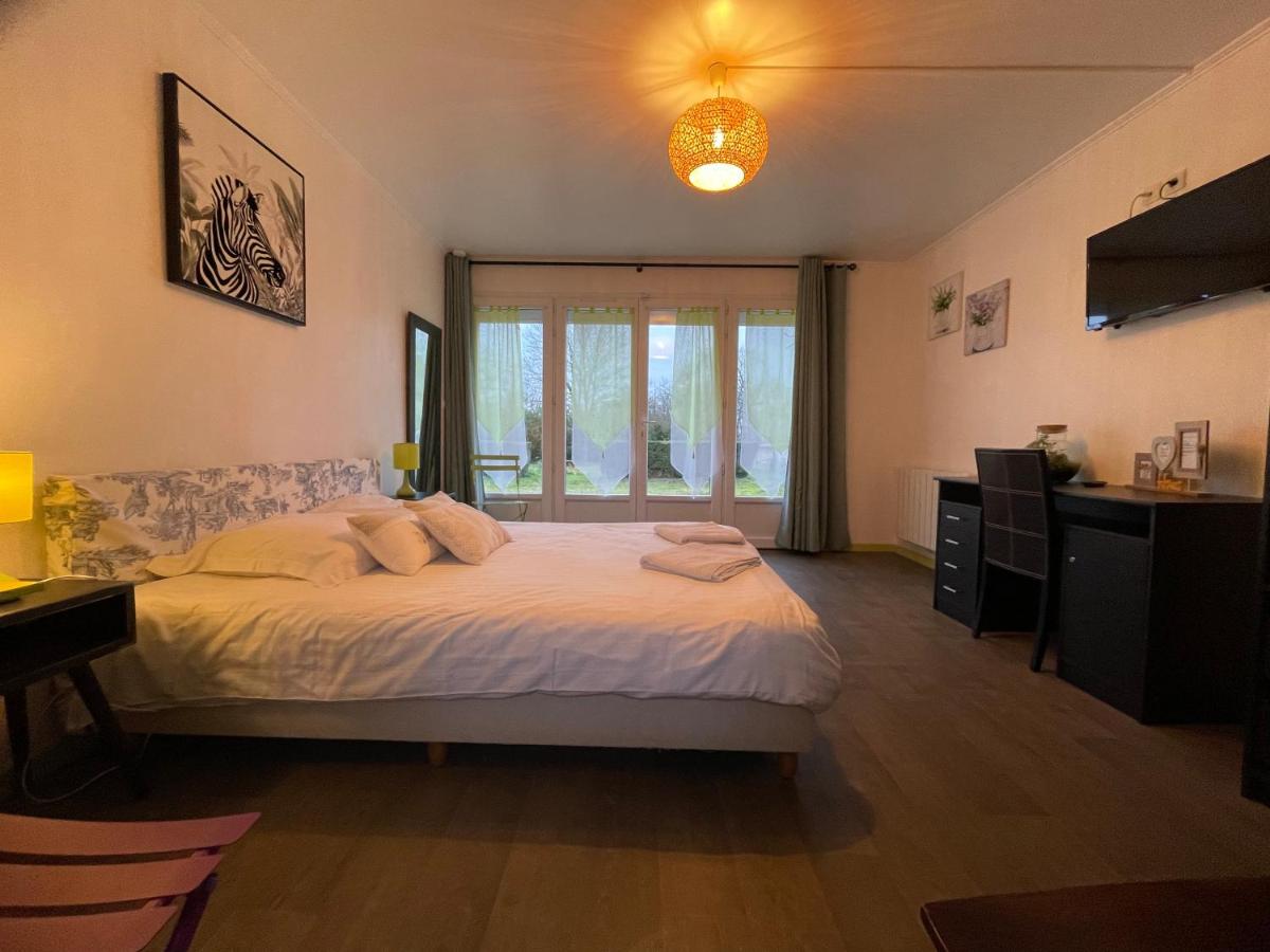 Double Room - Photo 2