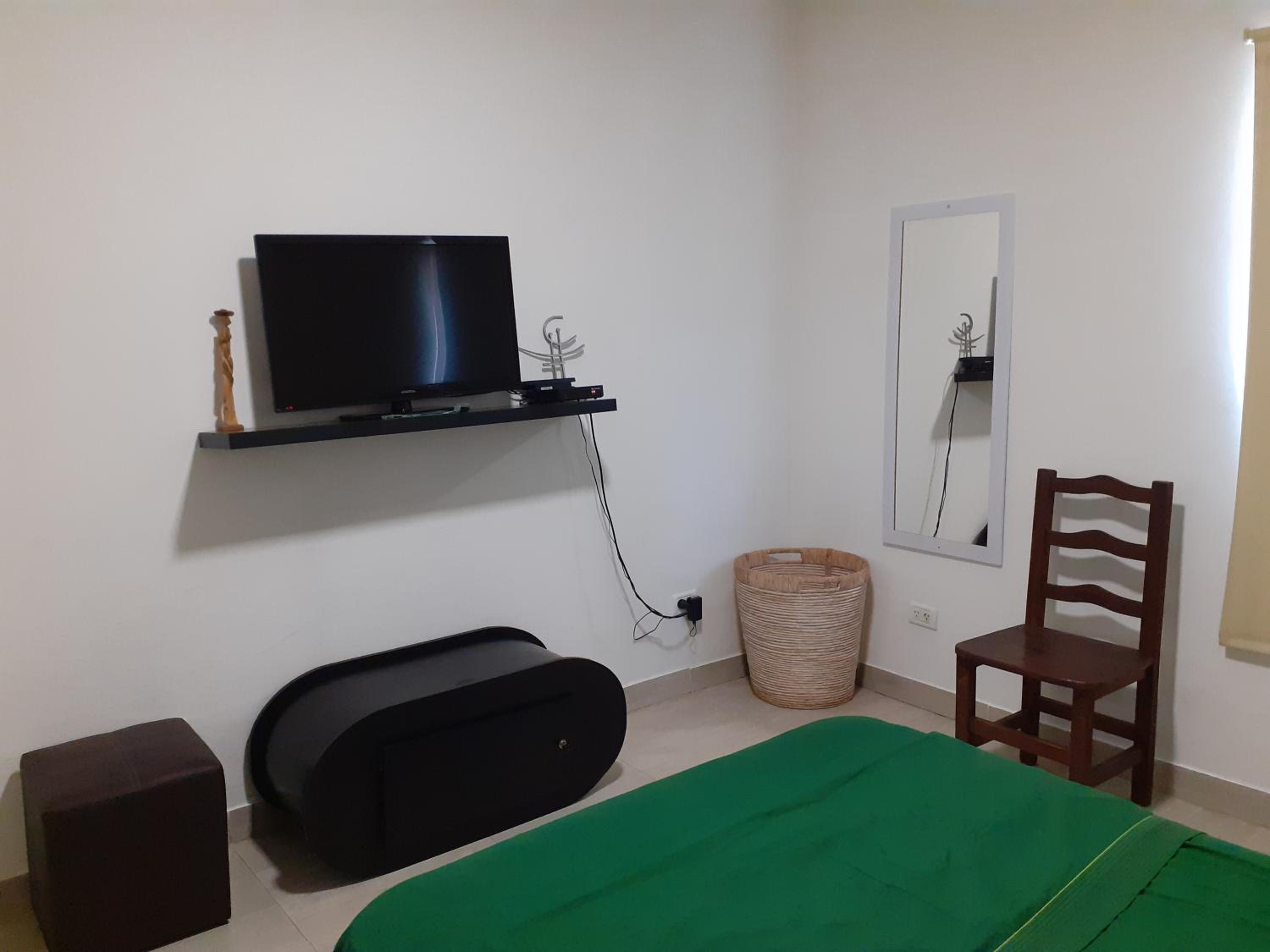 One-Bedroom House photo 3