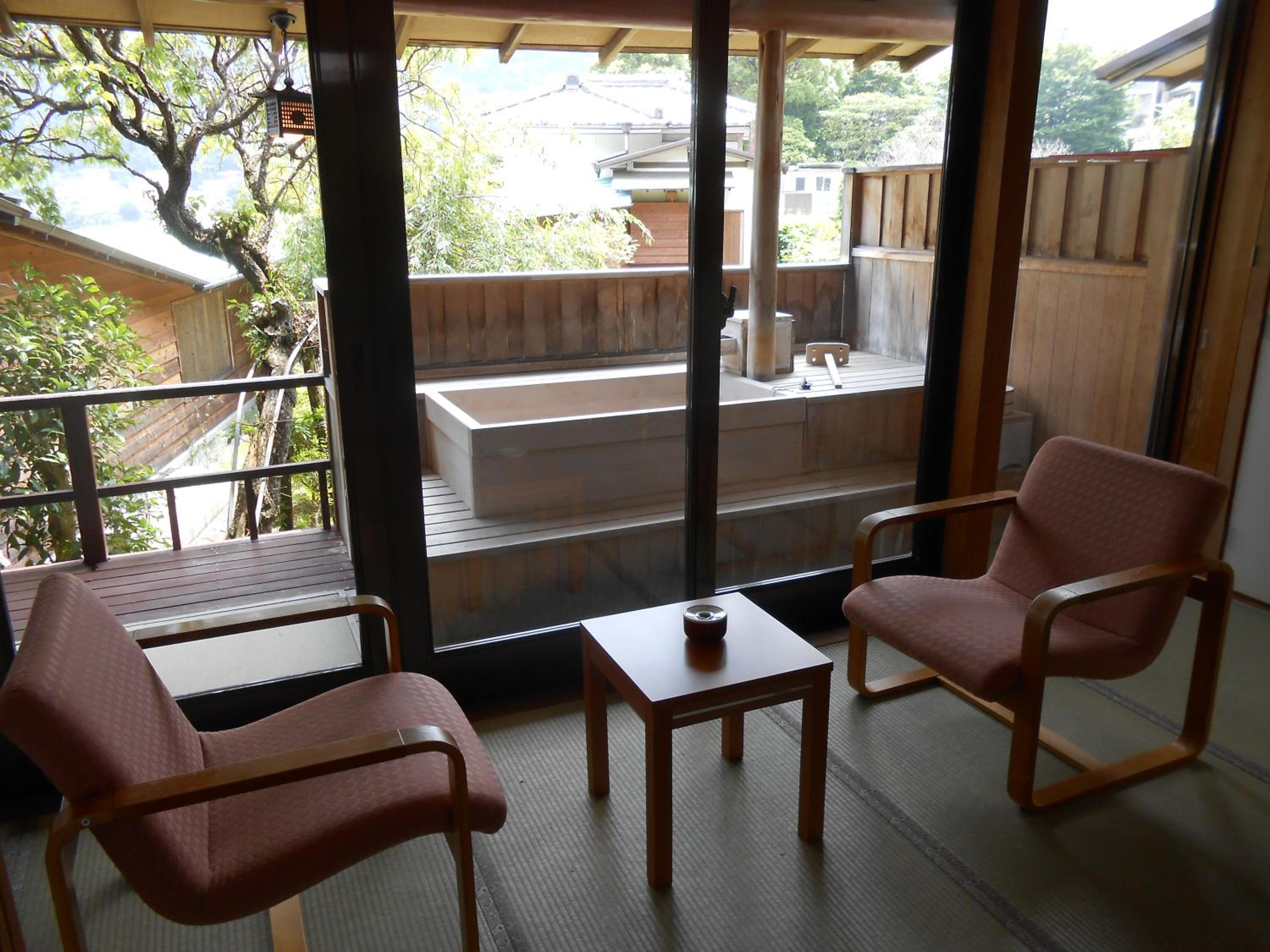 Standard Japanese-style Room with Open-Air Bath - Photo 9