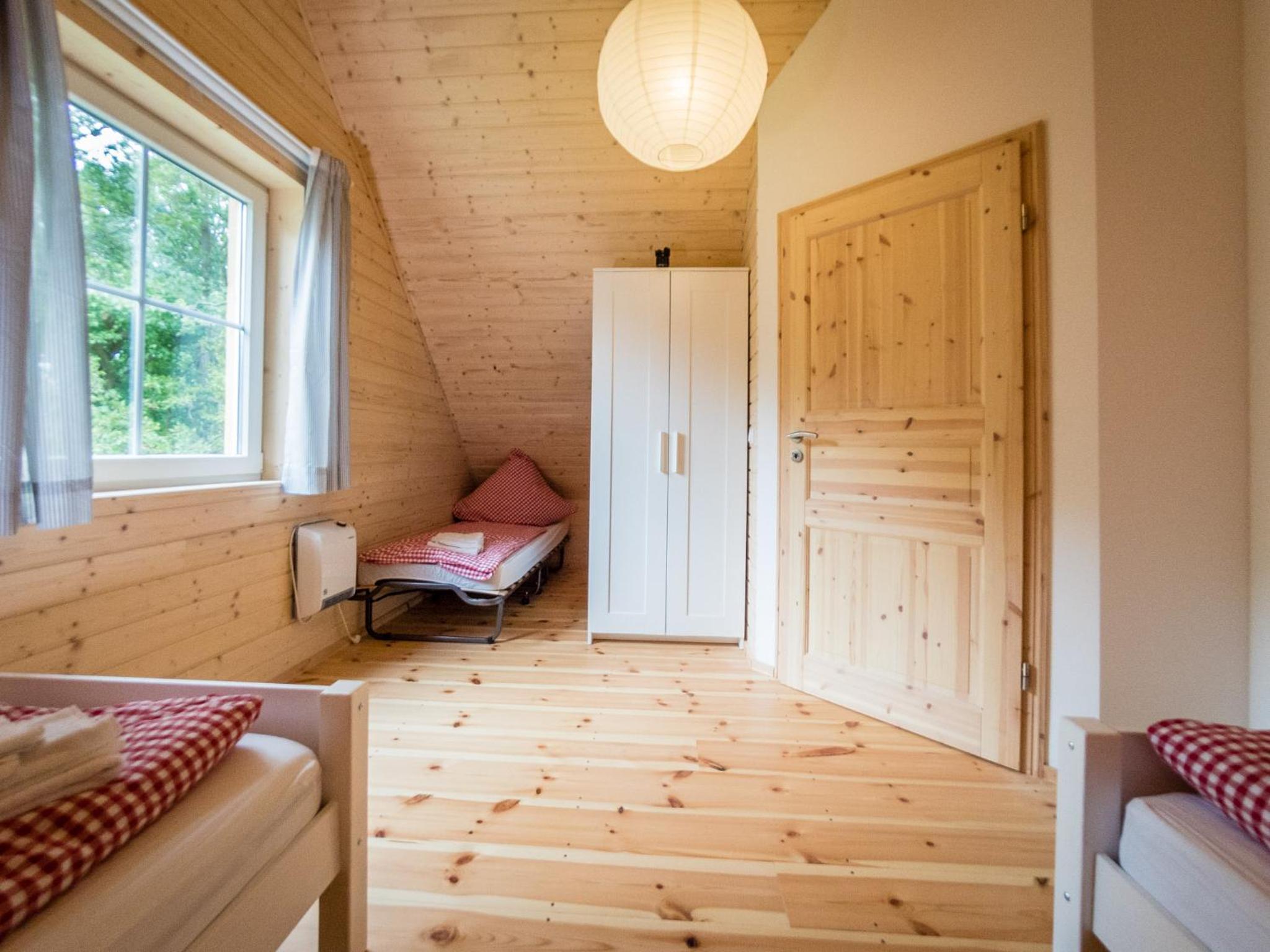 Two-Bedroom Holiday Home with Terrace - 213 ft² III photo 3