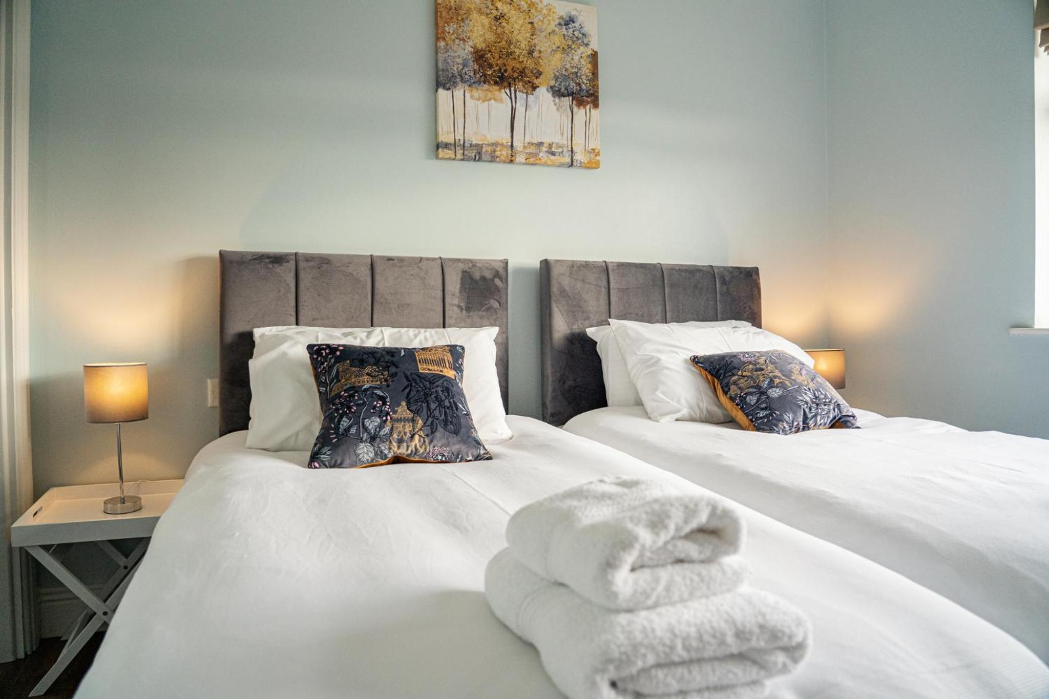Double or Twin Room with Private Bathroom photo 1