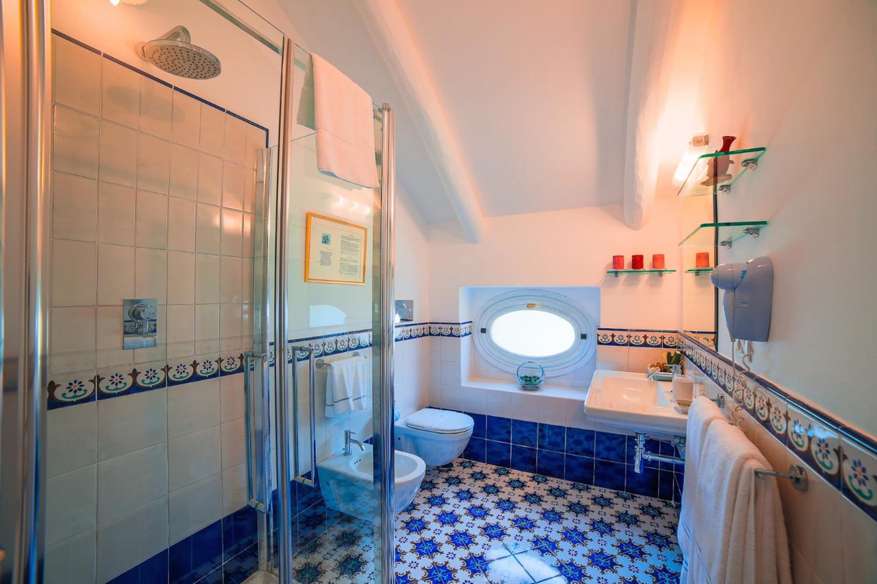 Junior Suite with Sea View photo 3