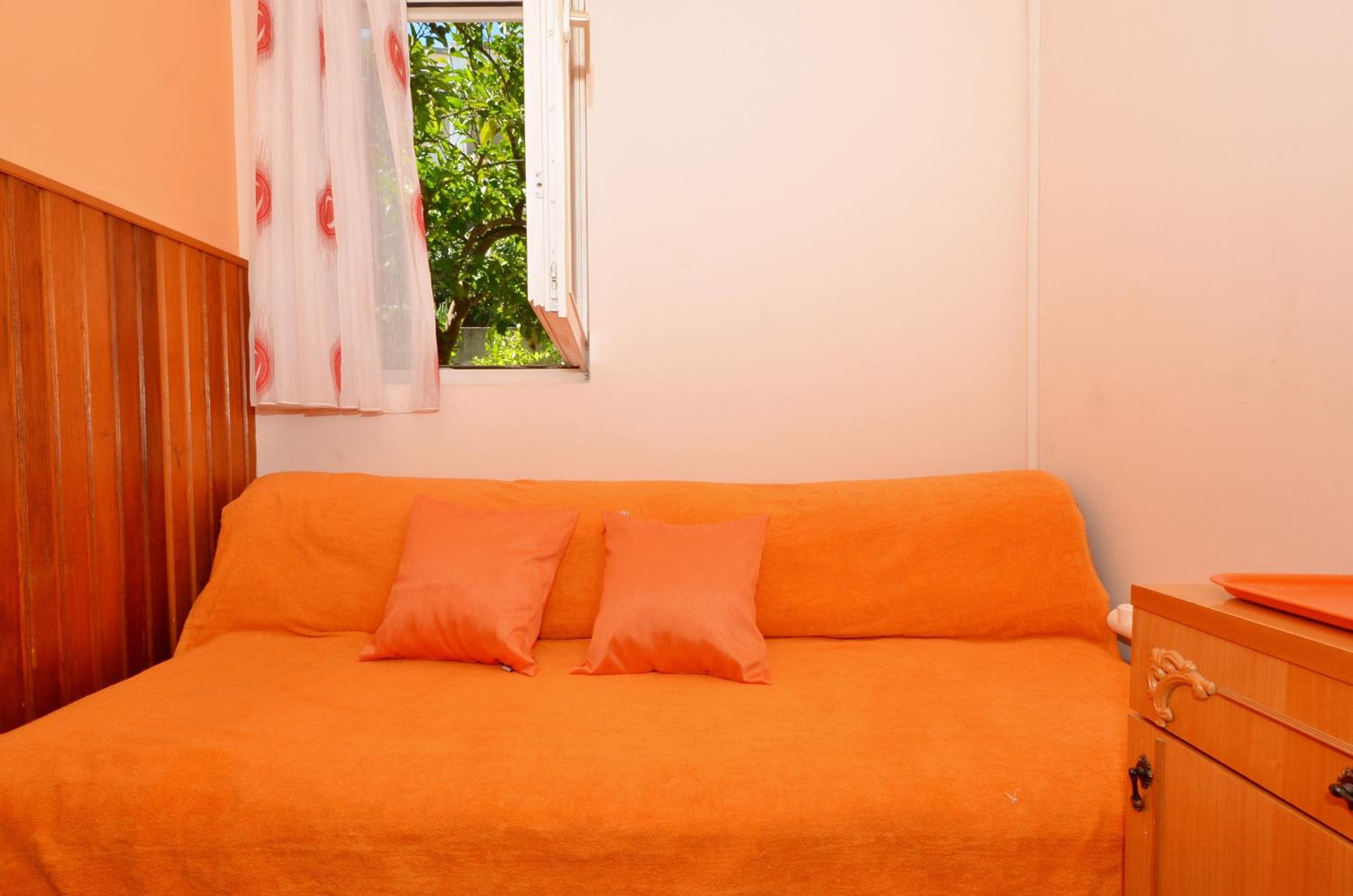 One Bedroom Apartment