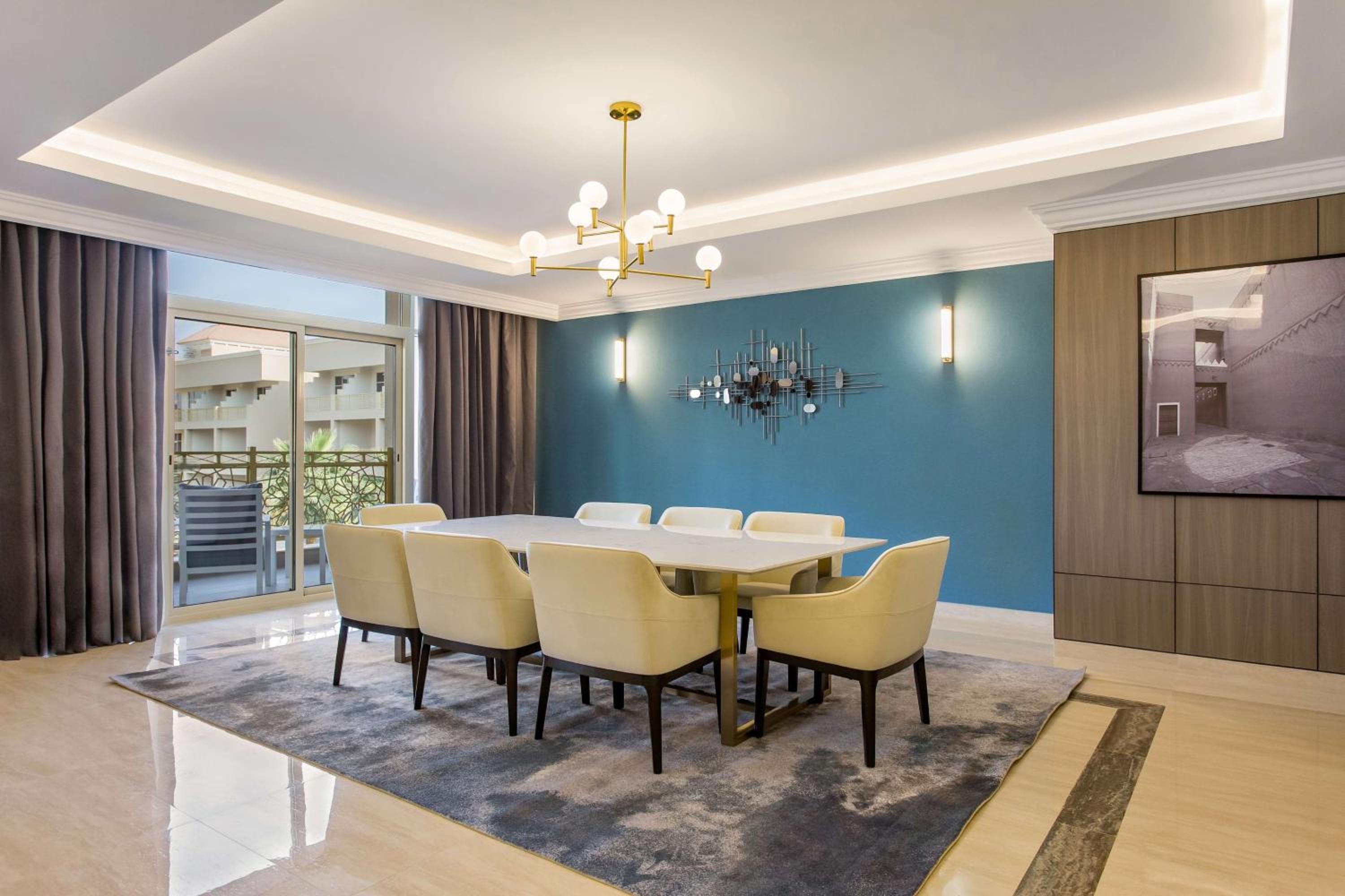 Two-Bedroom Duplex Suite - Photo 10