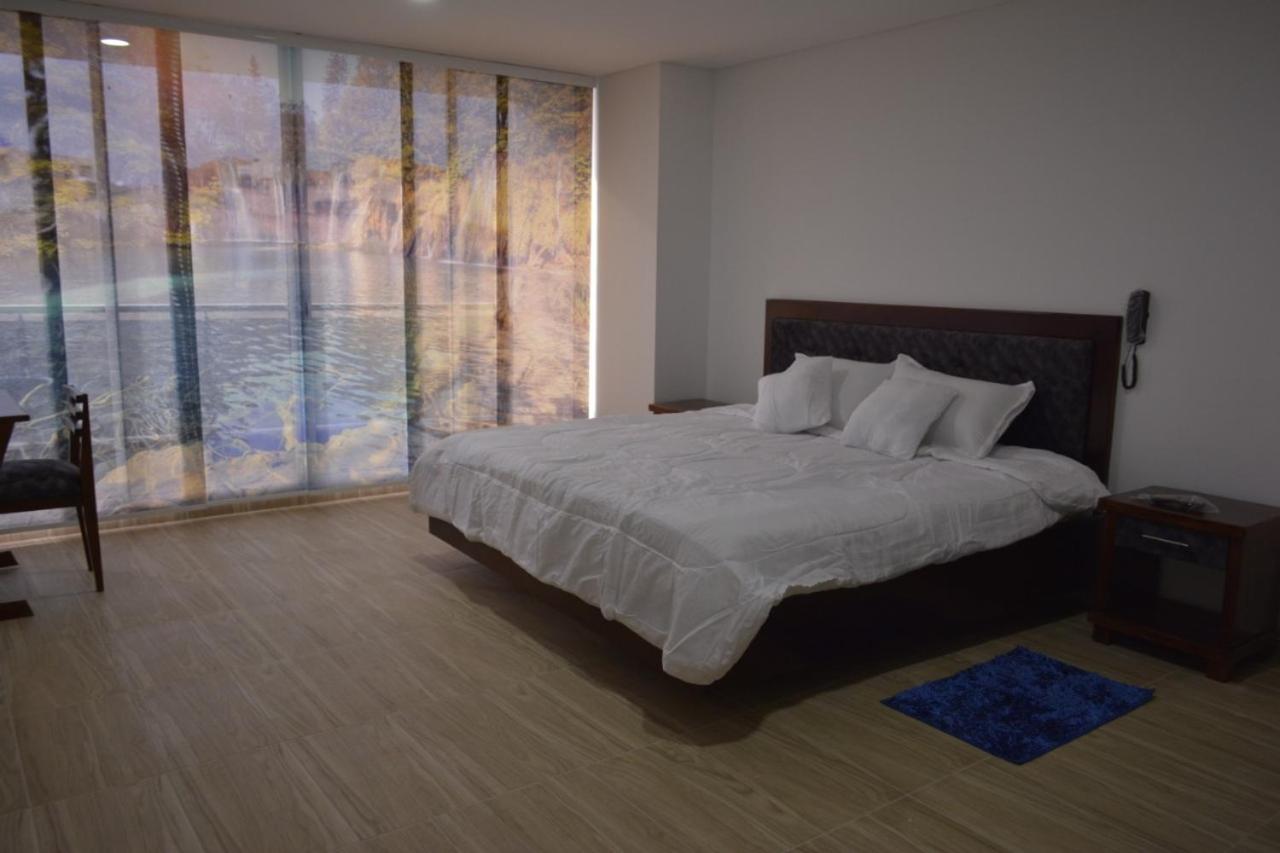 Junior Suite with Balcony photo 2