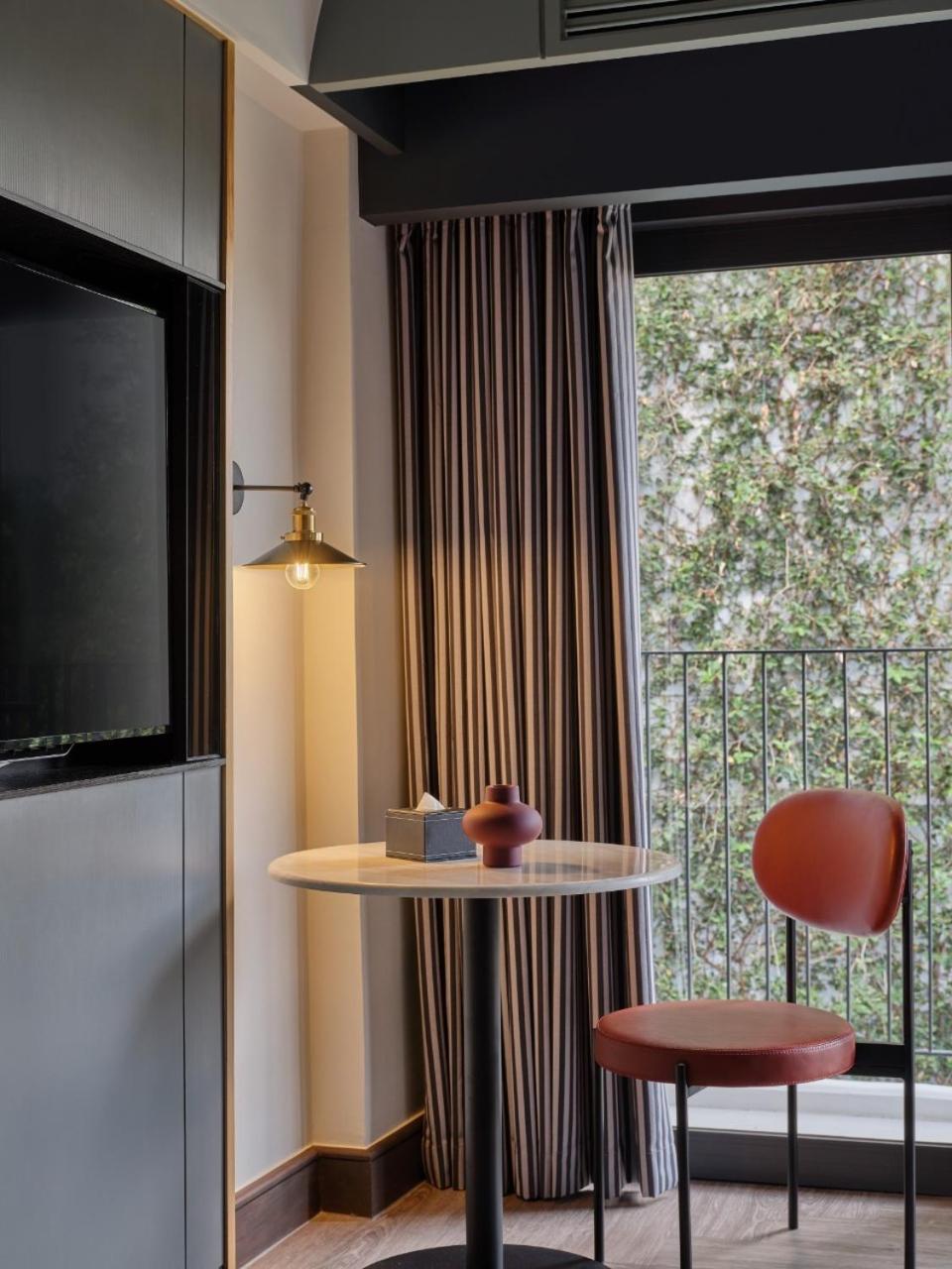 Superior King Room photo 2