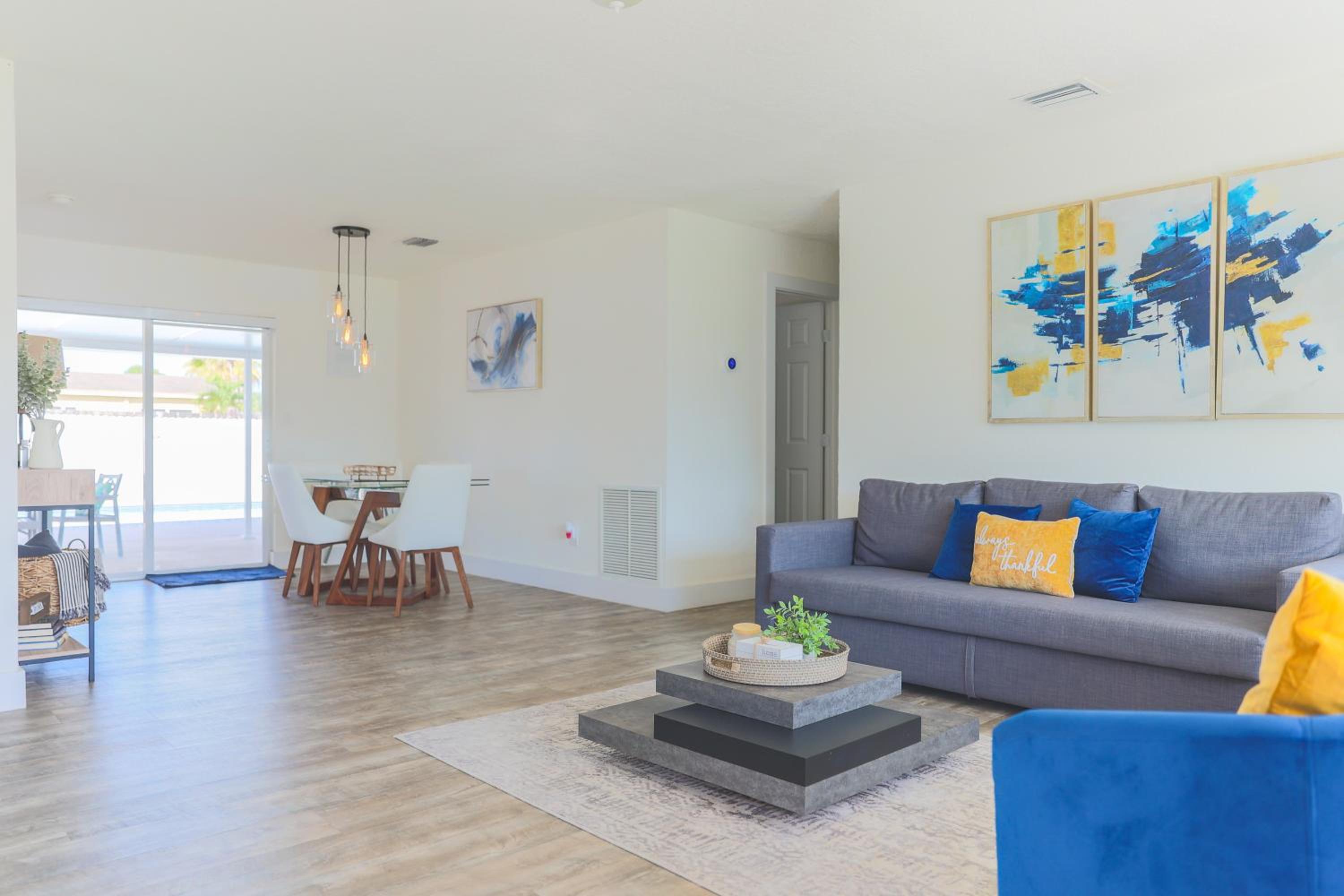 Three-Bedroom House photo 2