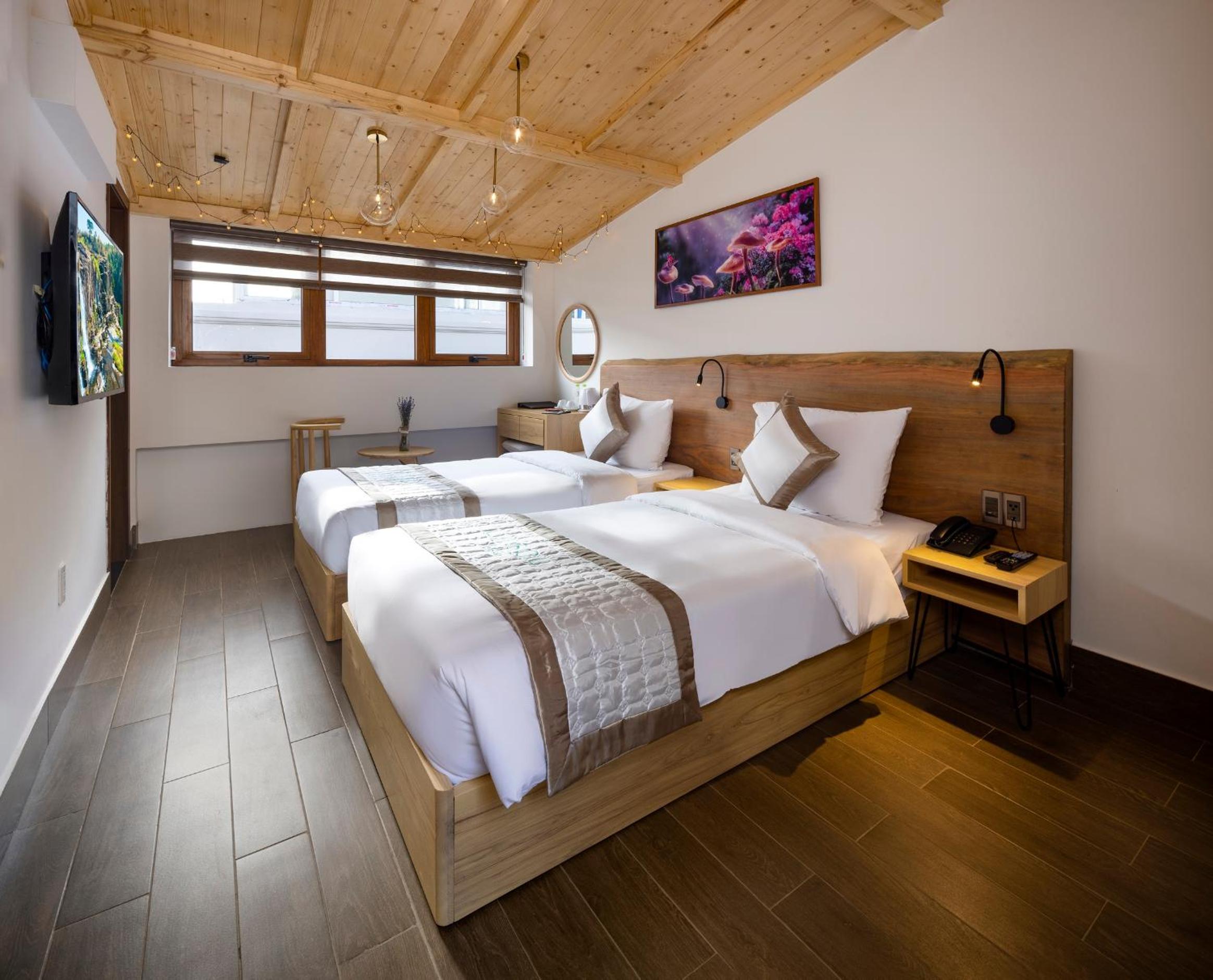 Superior Twin Room - Photo 1