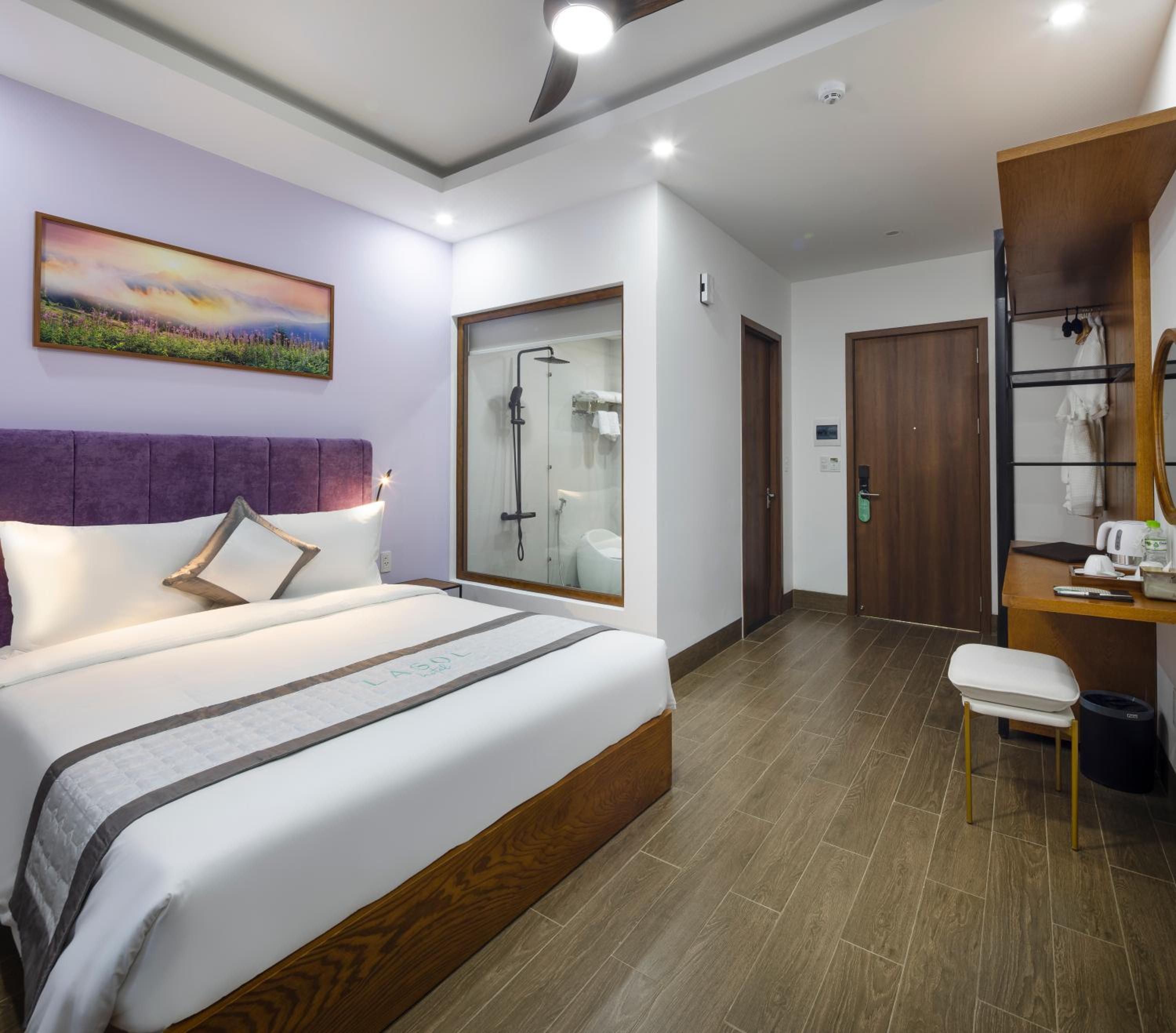 Deluxe Double Room - Photo 1