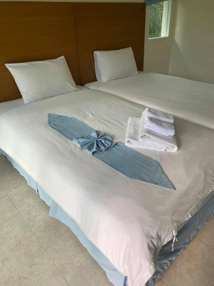 Double Room - Photo 12