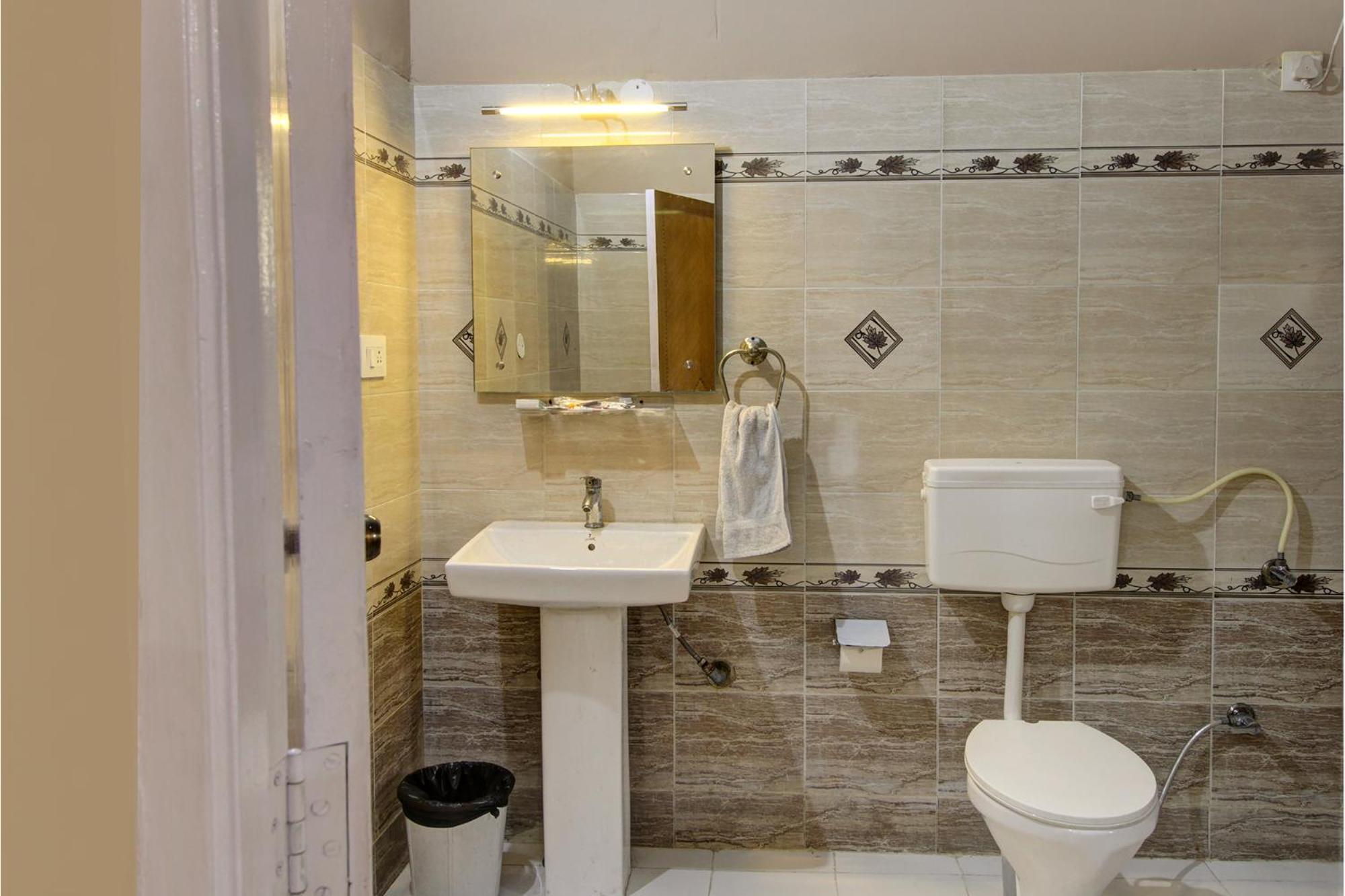 Suite - Photo 2