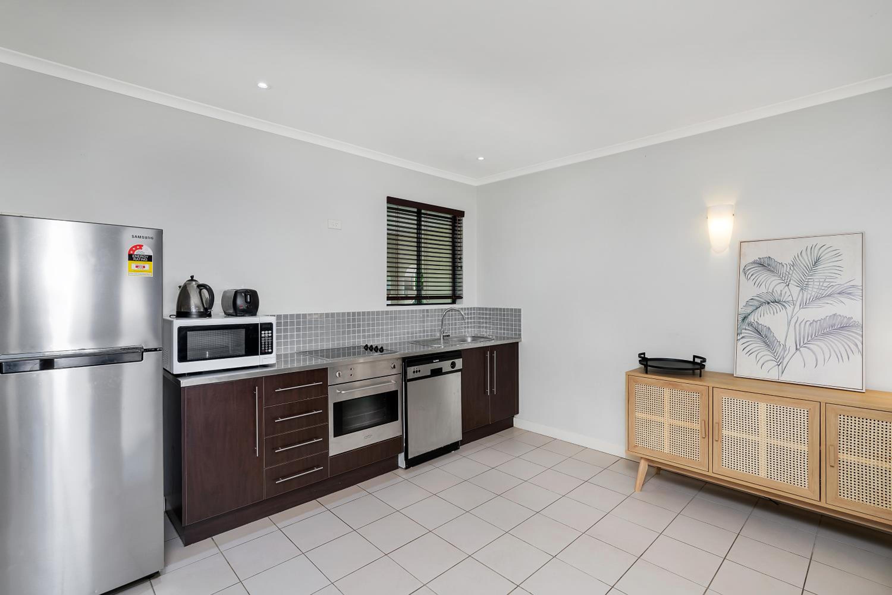 One Bedroom Apartment #5A photo 3