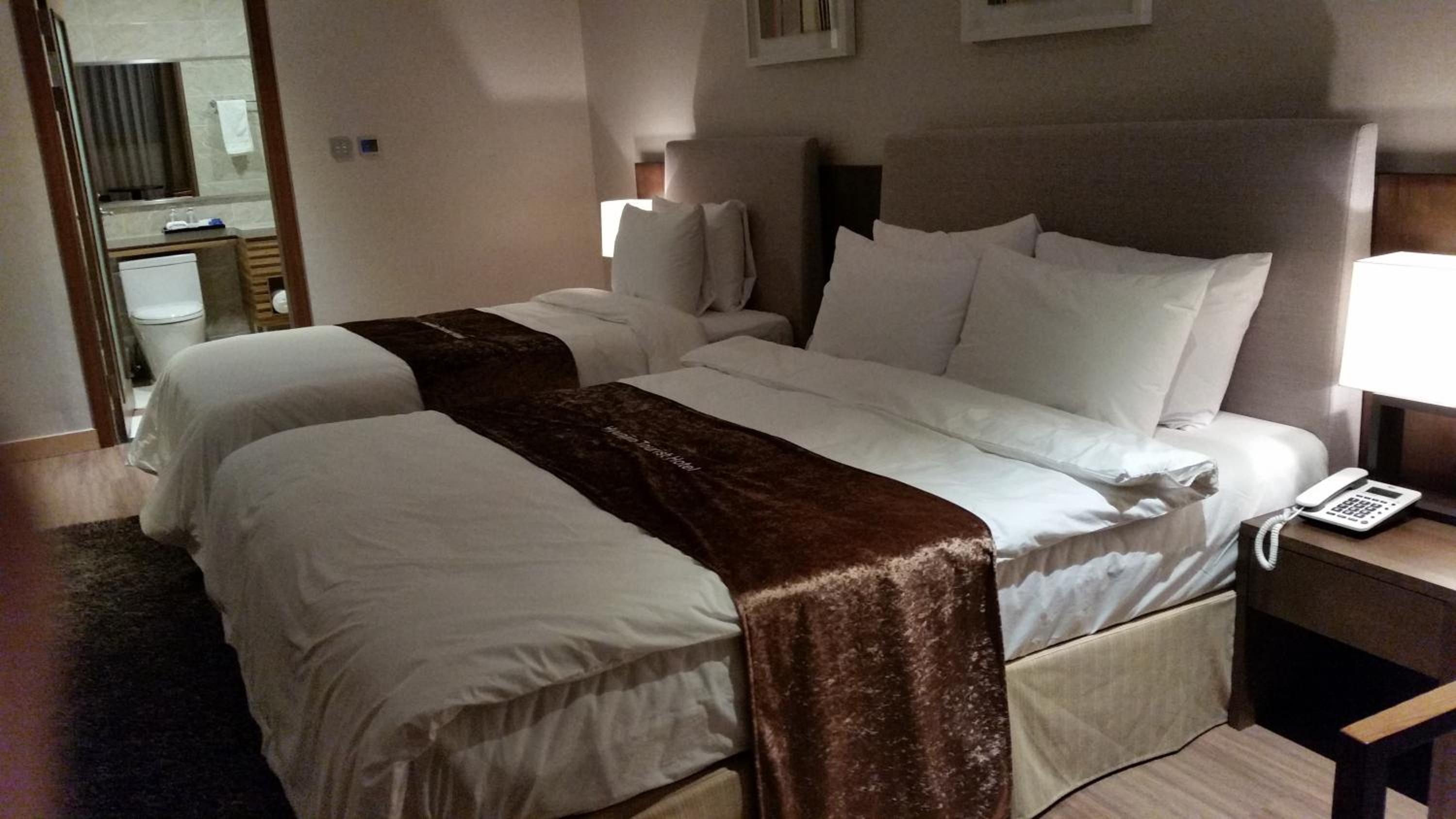 Deluxe Twin Room with Sea View photo 2