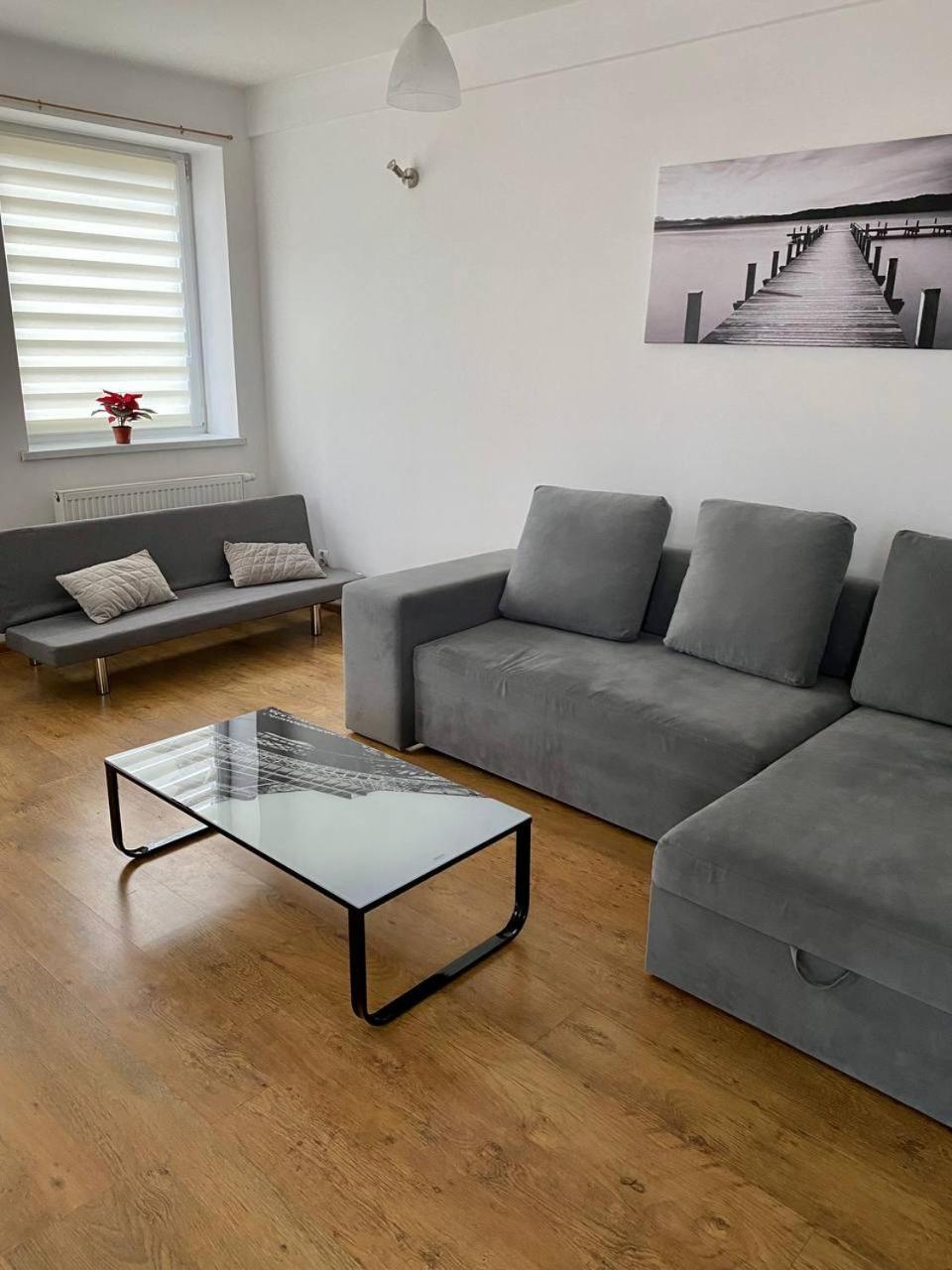 One-Bedroom Apartment - Photo 16