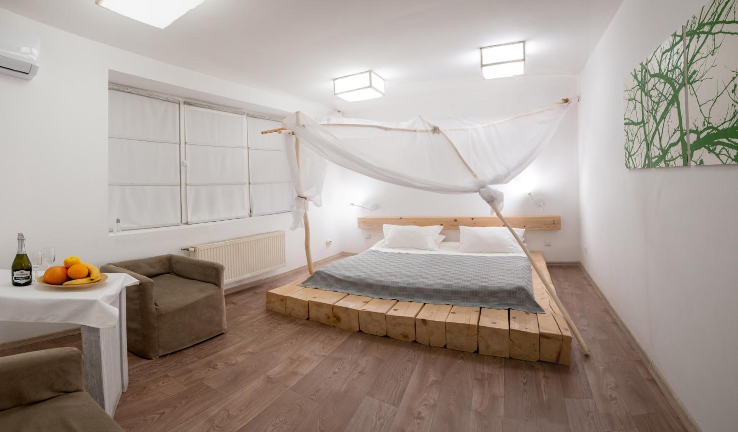 Suite photo 1