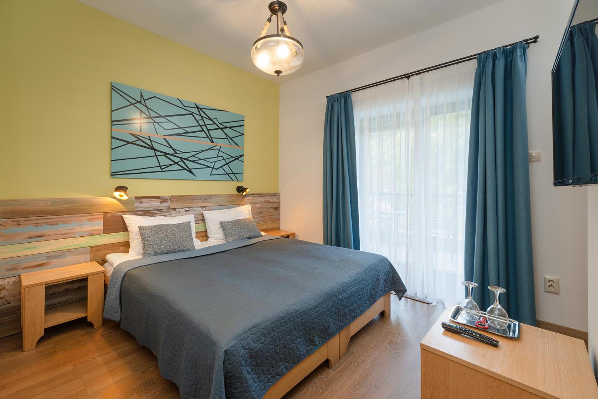 Standard Double or Twin Room - Photo 6