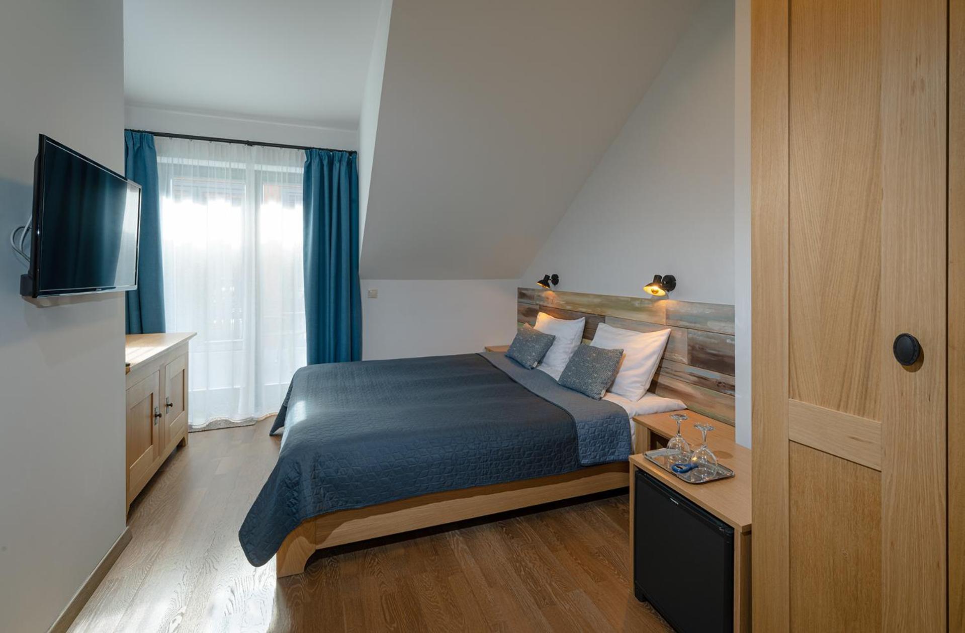 Standard Double or Twin Room - Photo 3