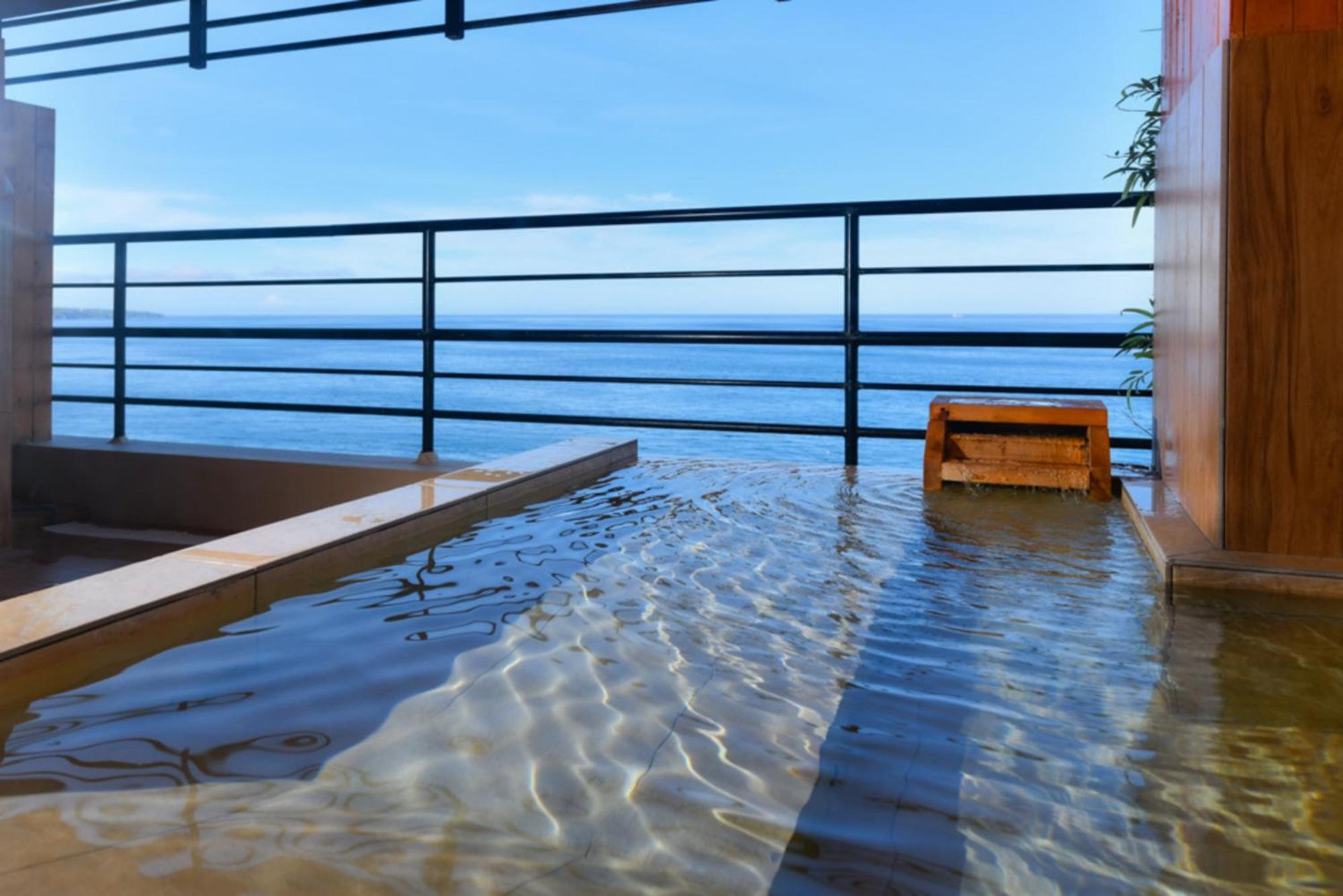 Superior Suite with Sea View photo 3