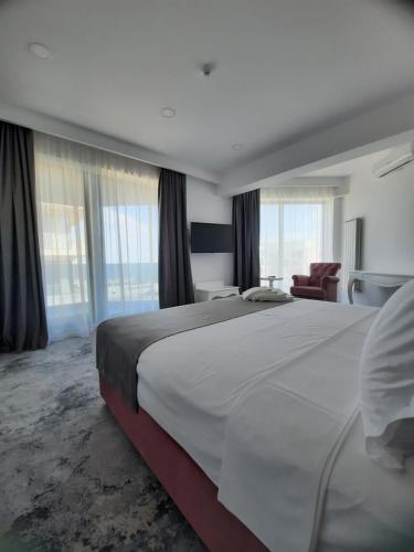 King Room with Sea View photo 2