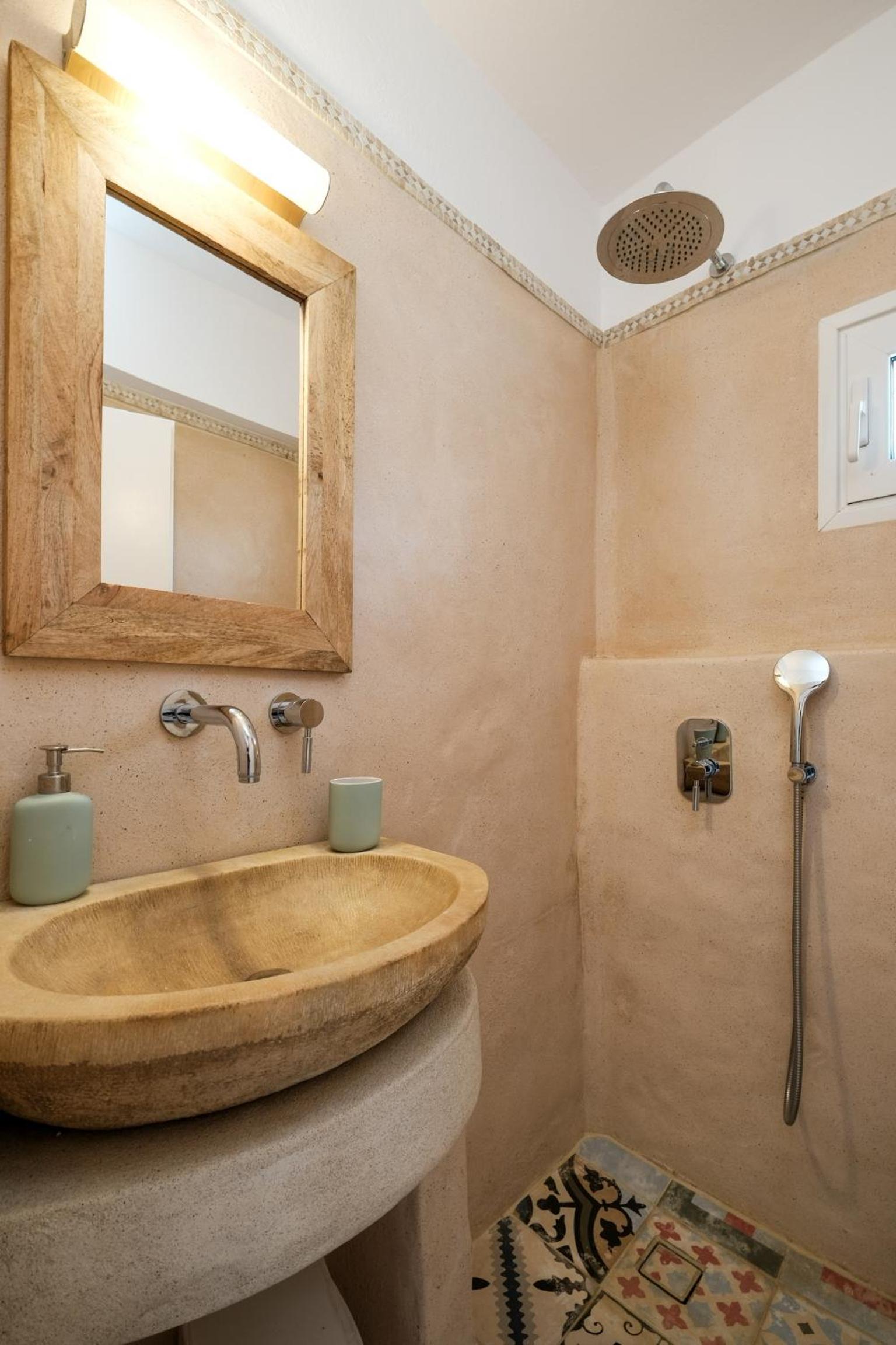 Two-Bedroom Suite - Photo 14