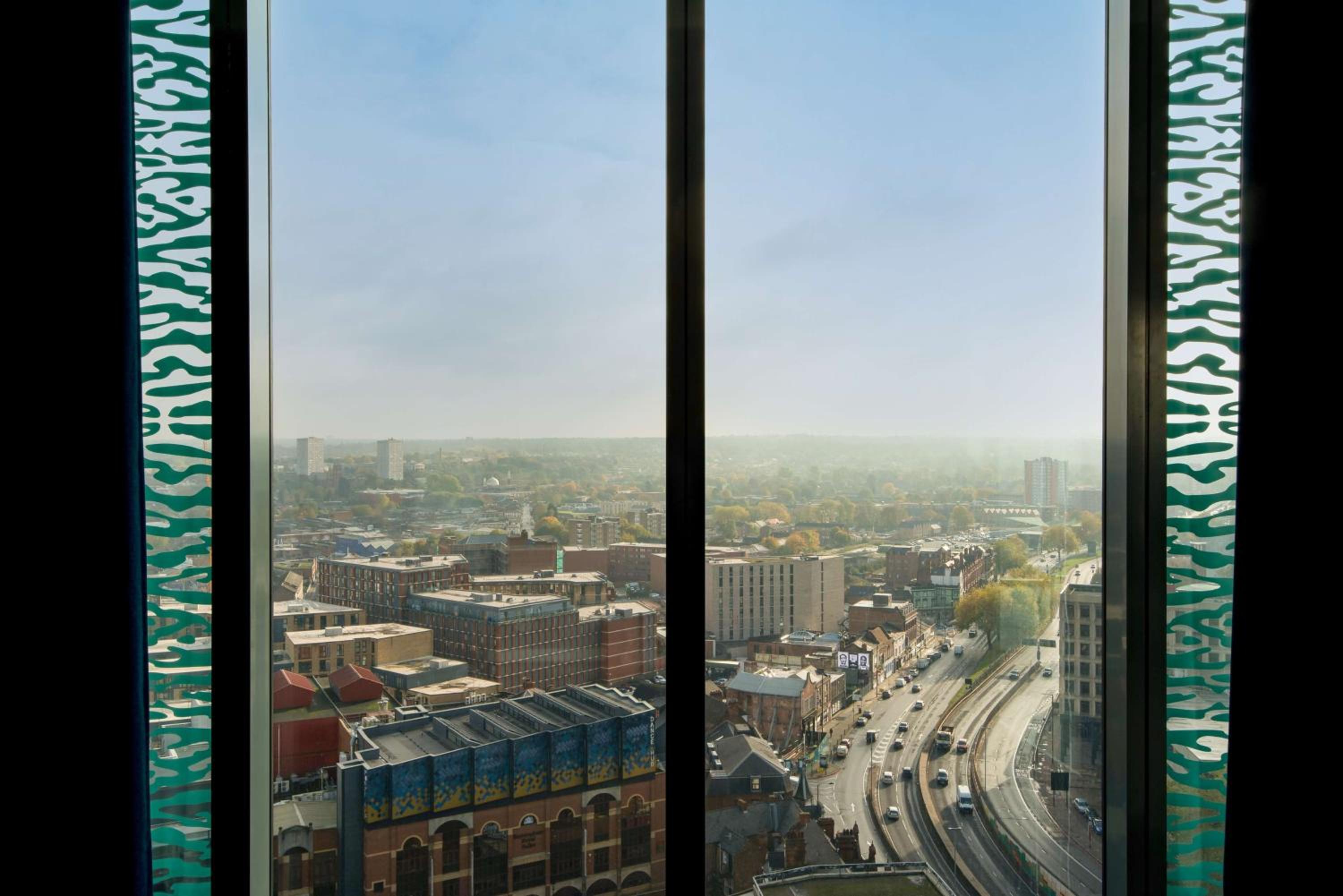 Presidential Suite with City View photo 3