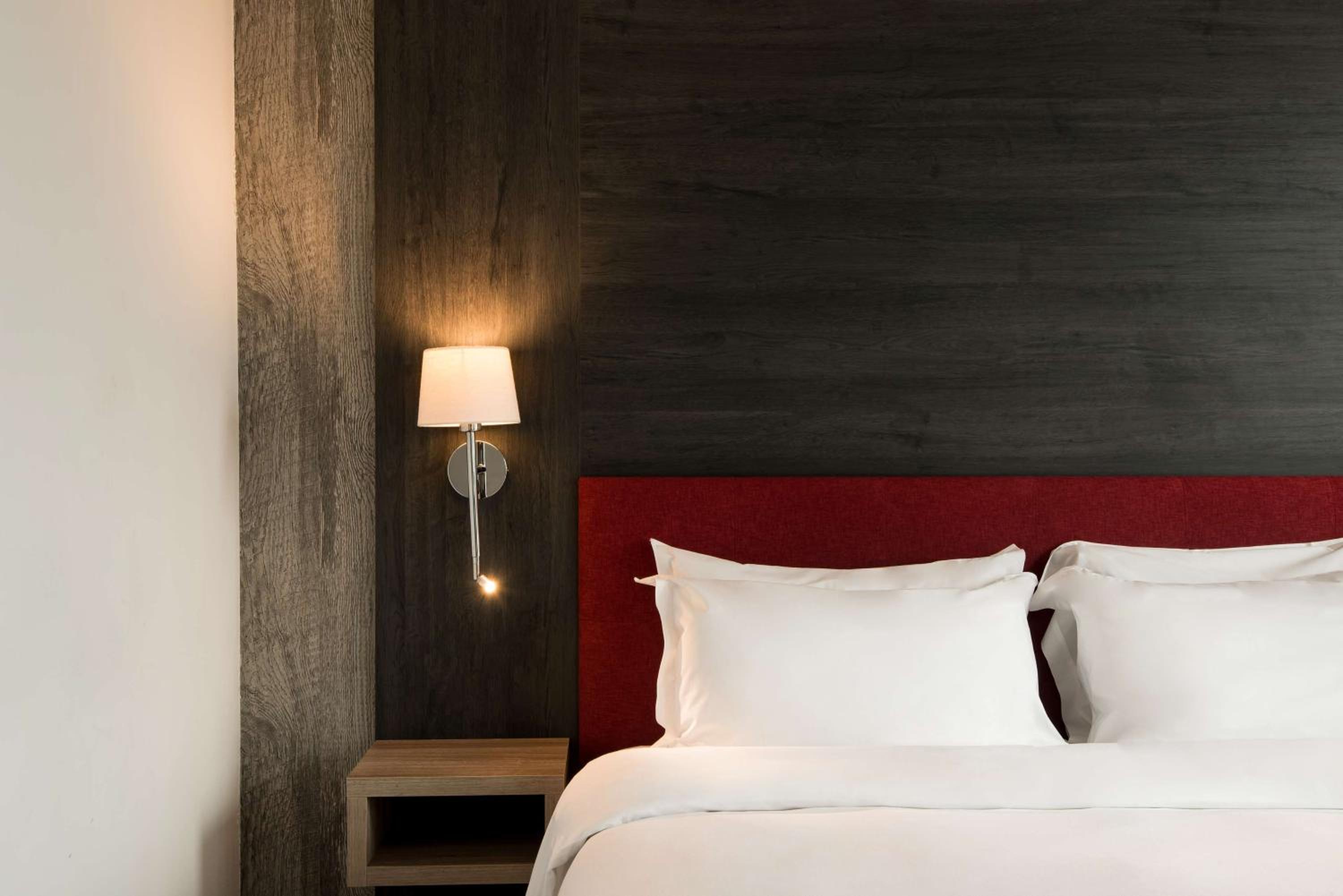 Suite with City View photo 2