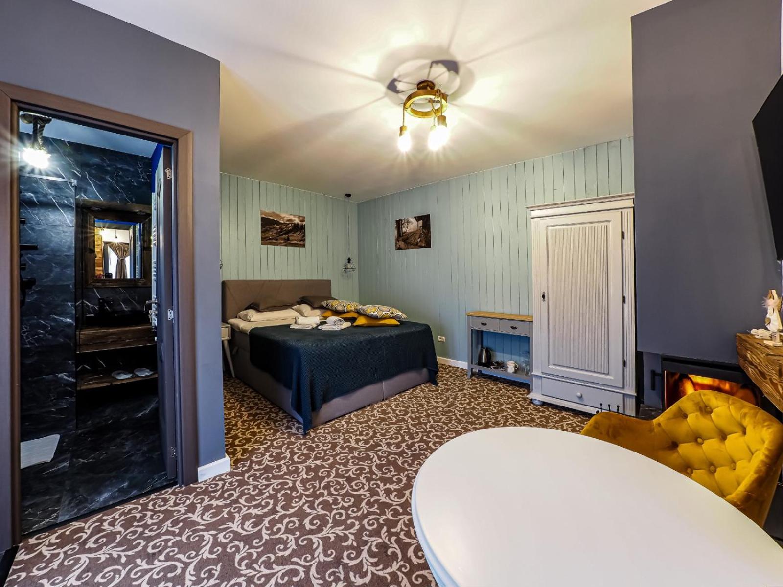 Deluxe Bungalow - Photo 11