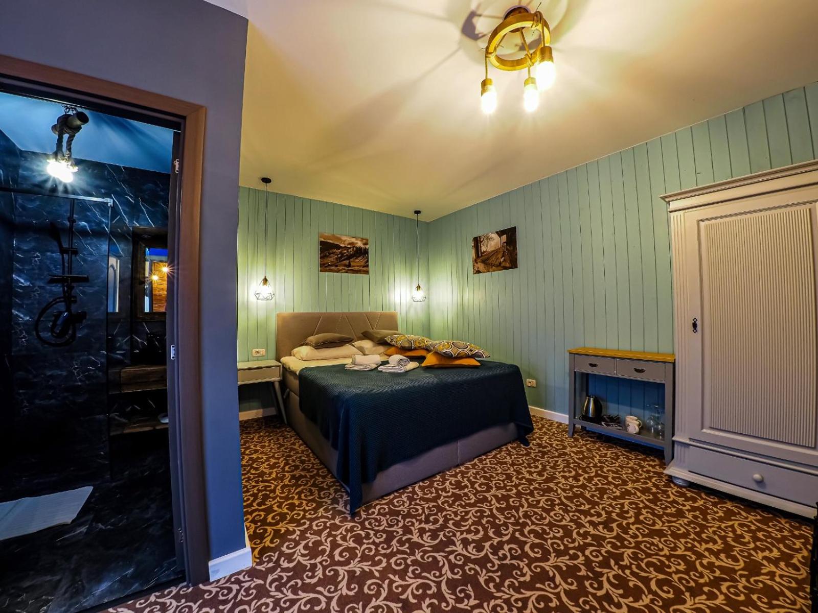 Deluxe Bungalow - Photo 14