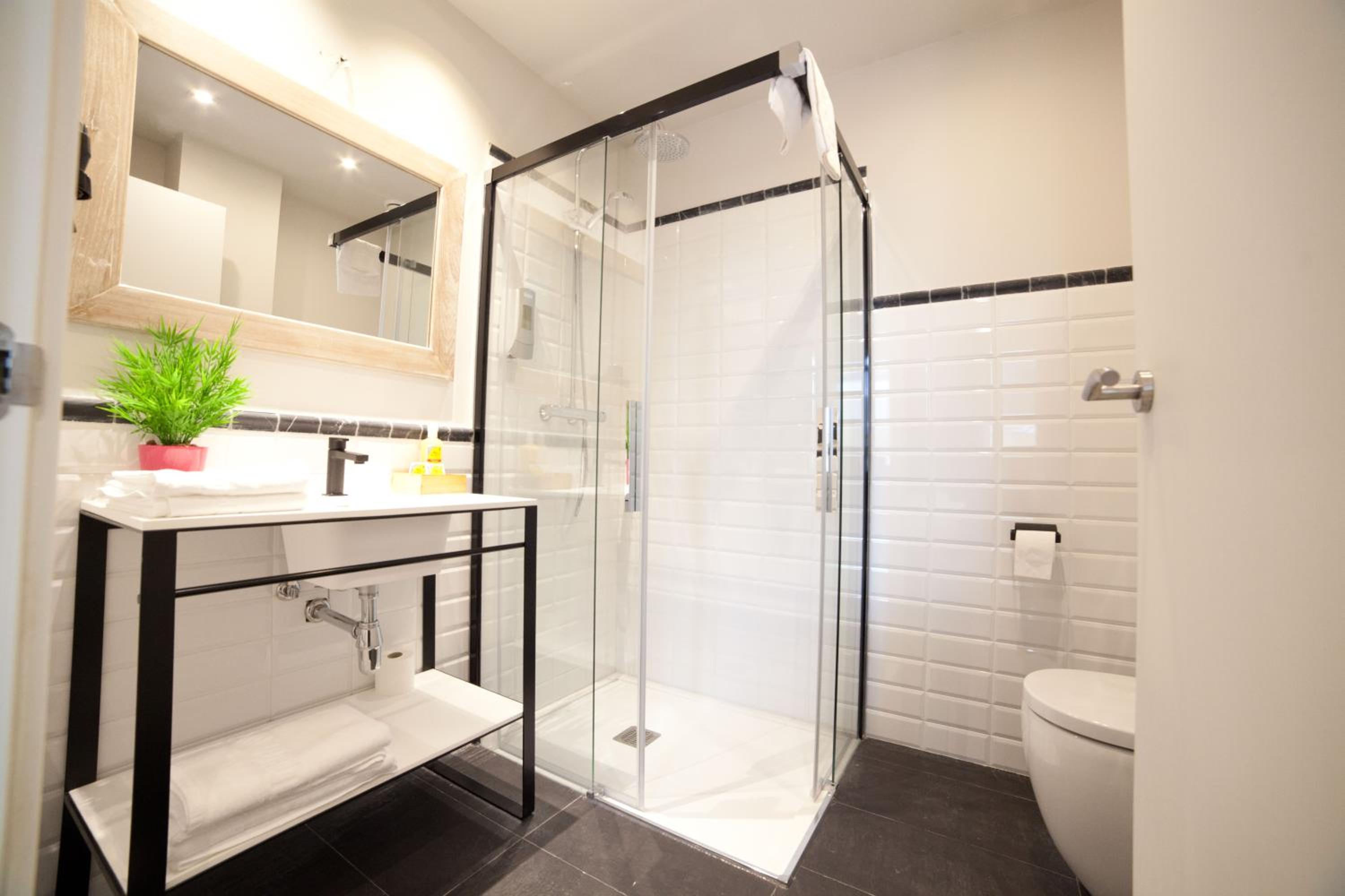 Superior Double or Twin Room with Terrace photo 3