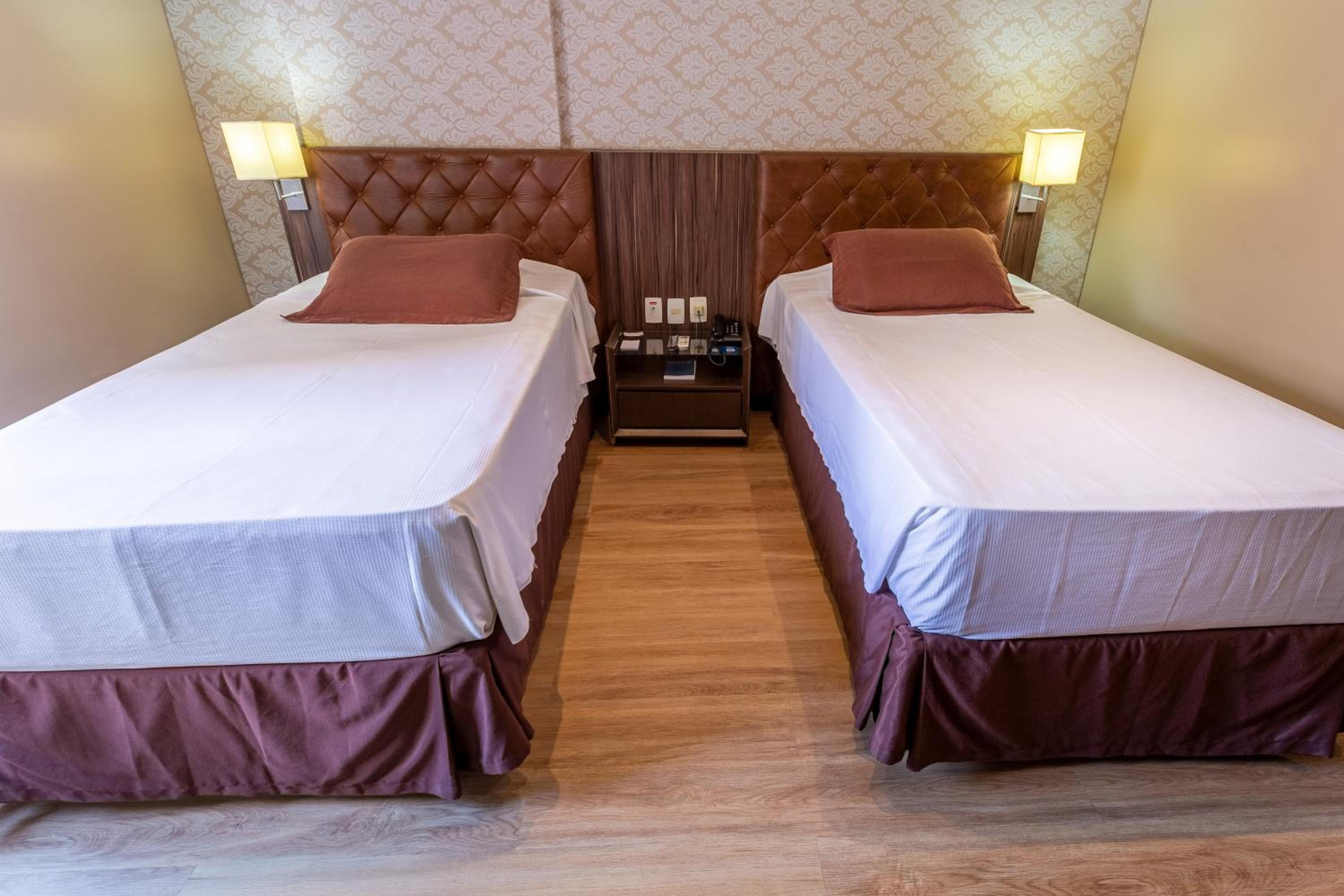 Standard Twin Room photo 3