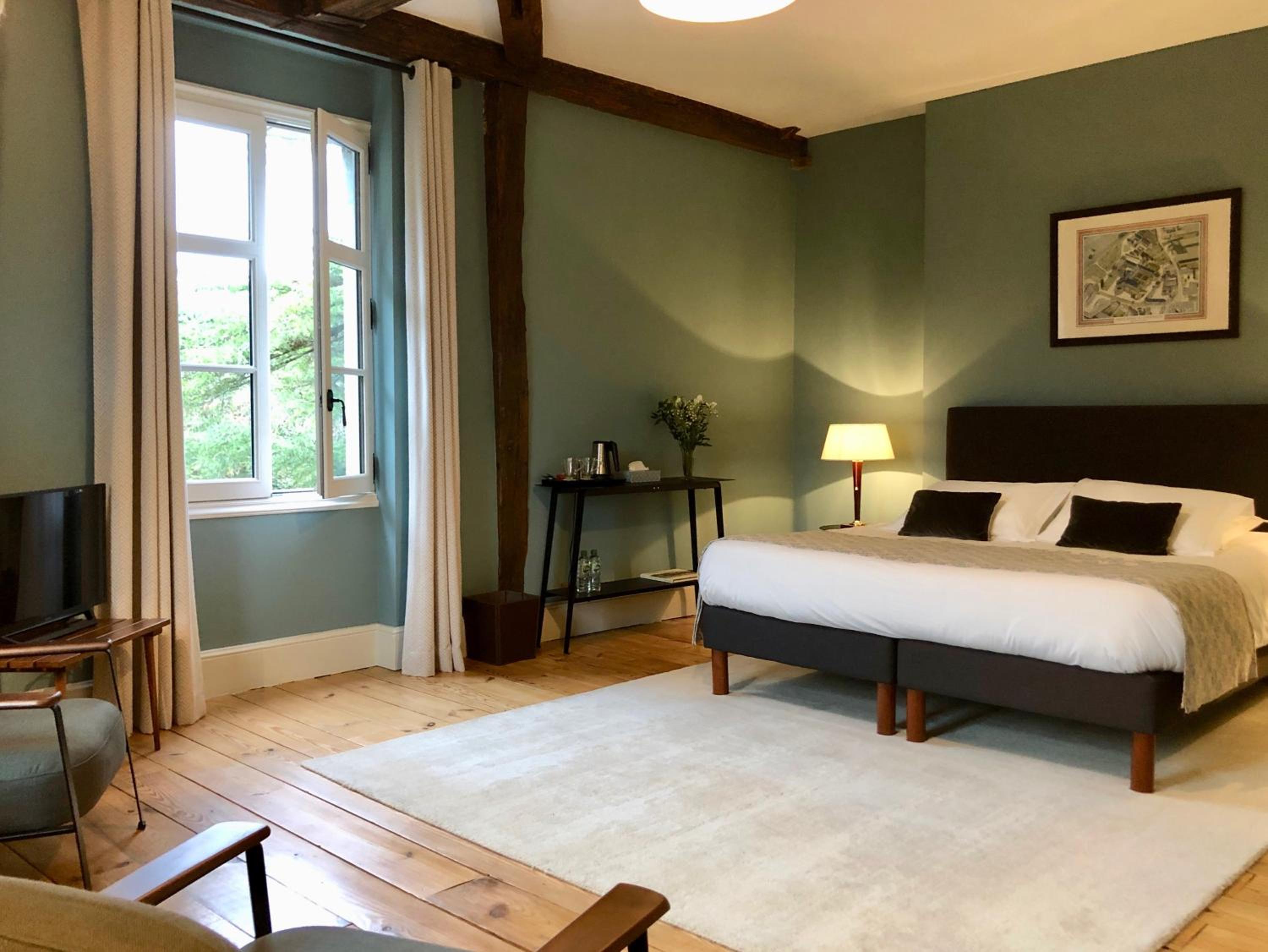 Suite with Garden View photo 1