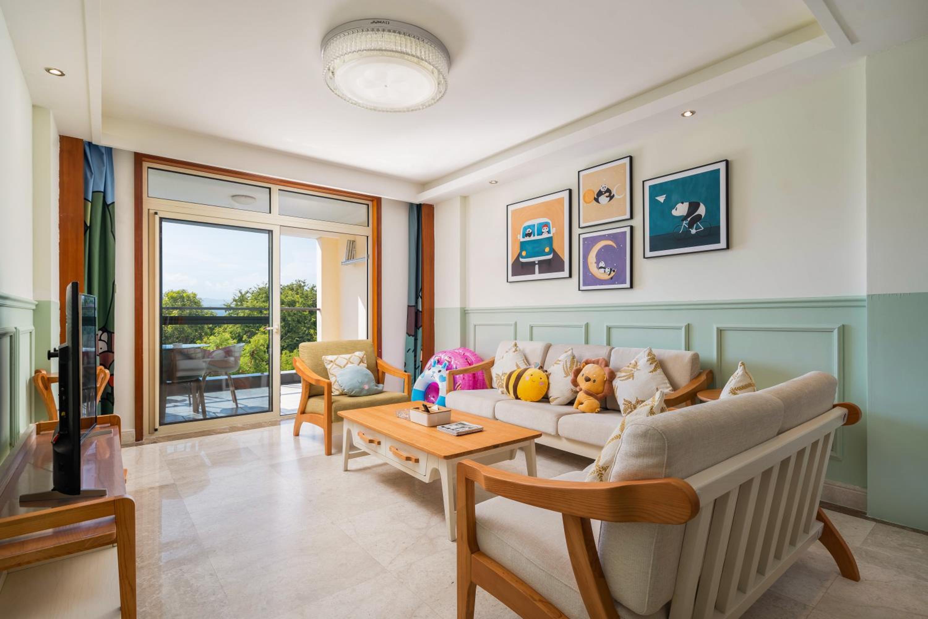 Two-Bedroom Apartment with Balcony photo 1
