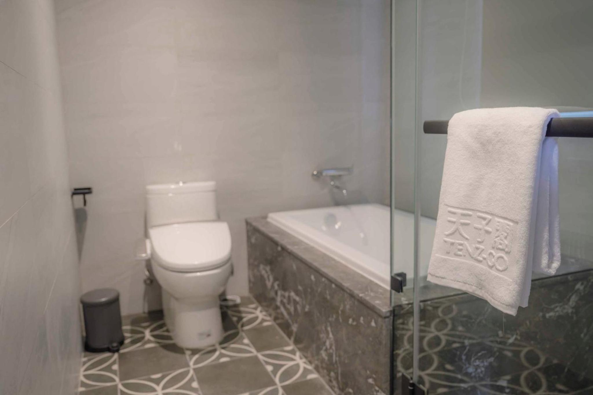 Quadruple Room - Photo 6