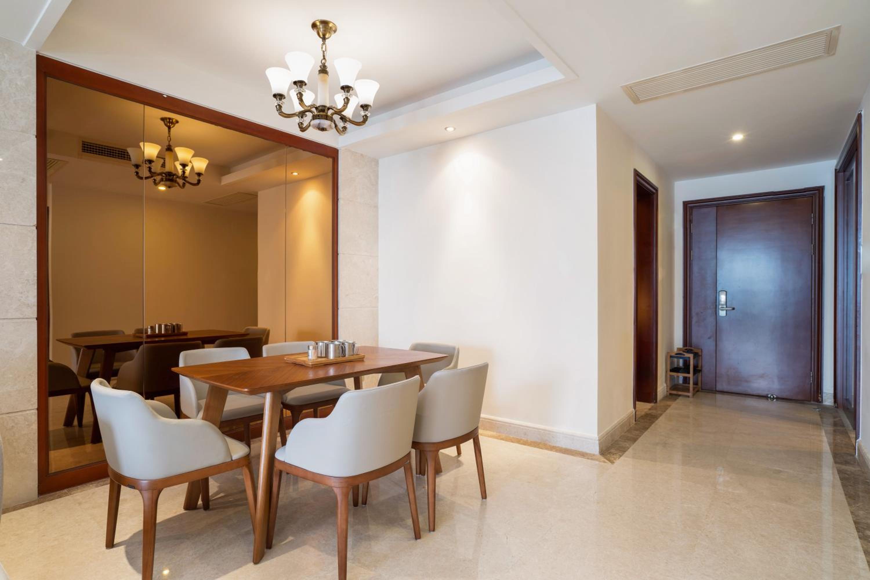 Two-Bedroom Apartment with Sea View - Photo 38