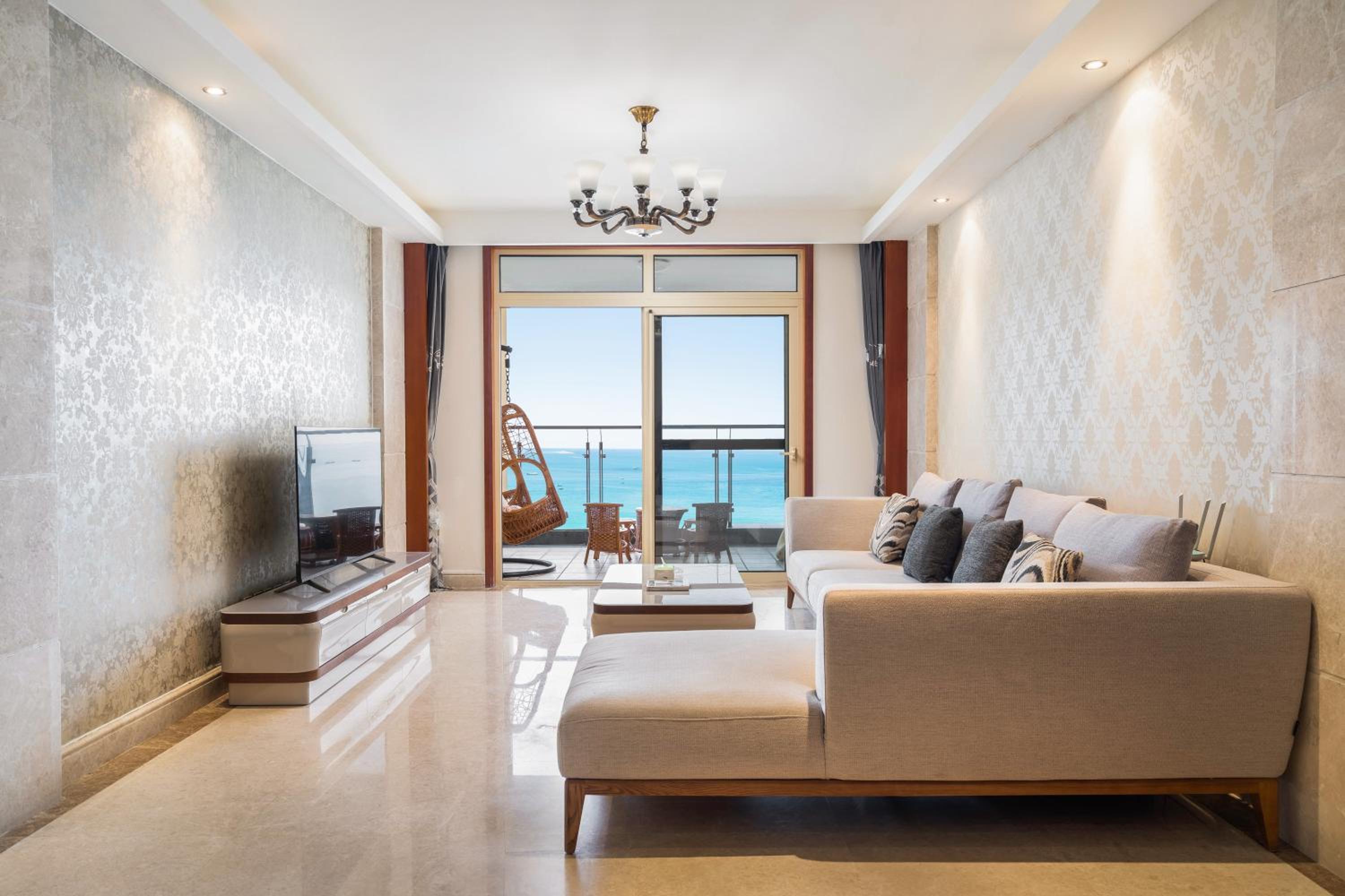 Two-Bedroom Apartment with Sea View - Photo 47