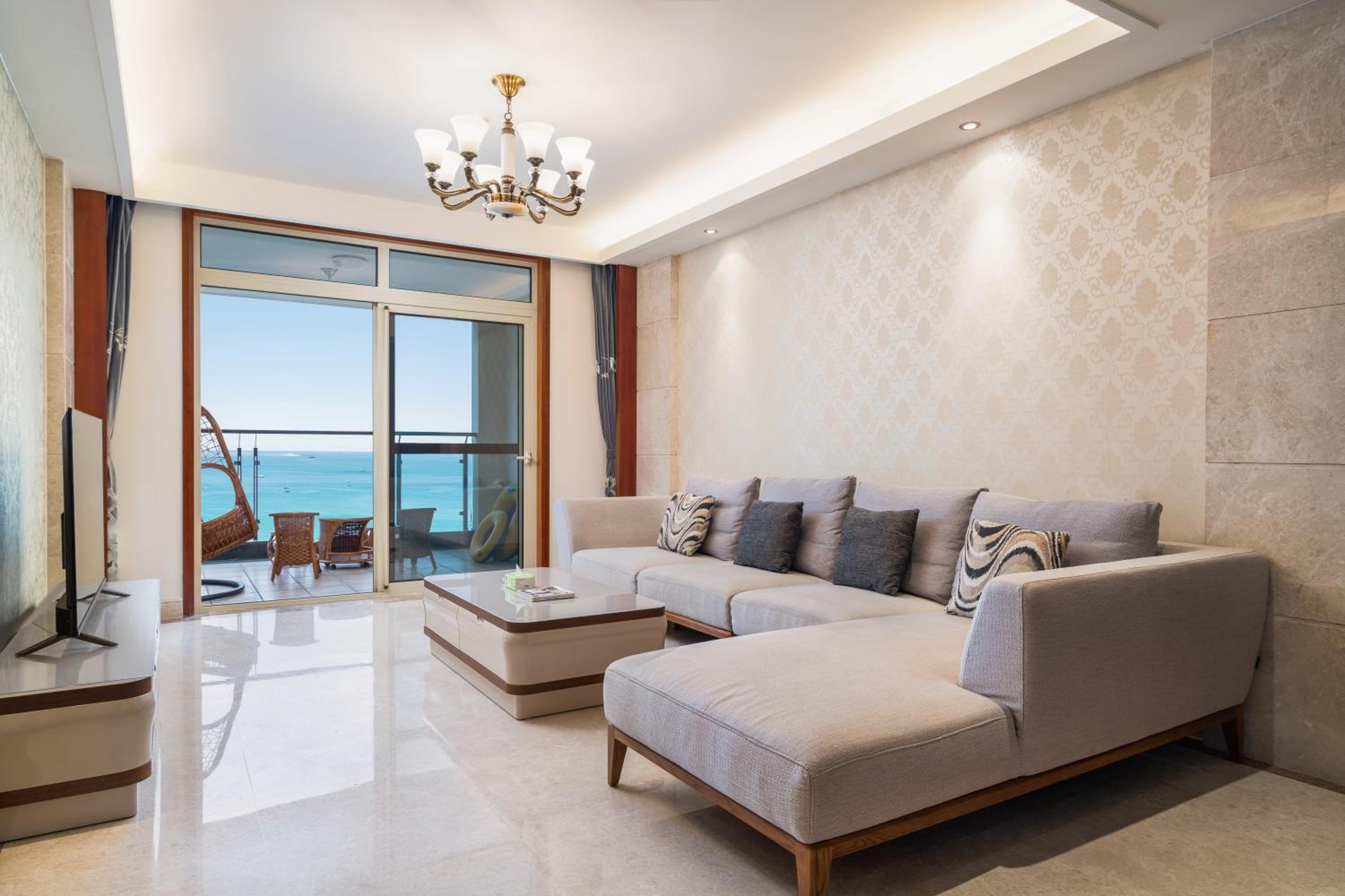 Two-Bedroom Apartment with Sea View - Photo 27