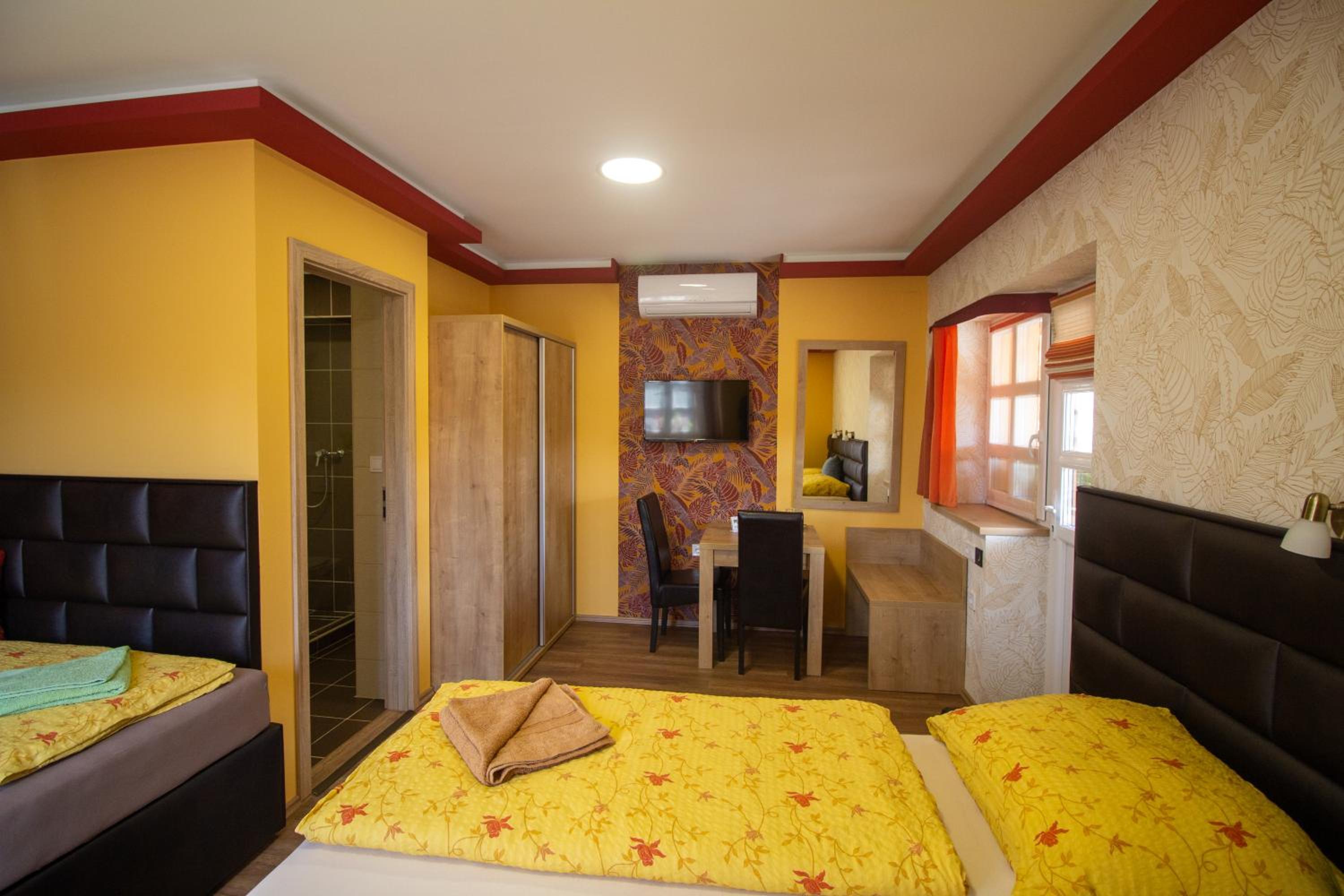 Quadruple Room with Terrace photo 1