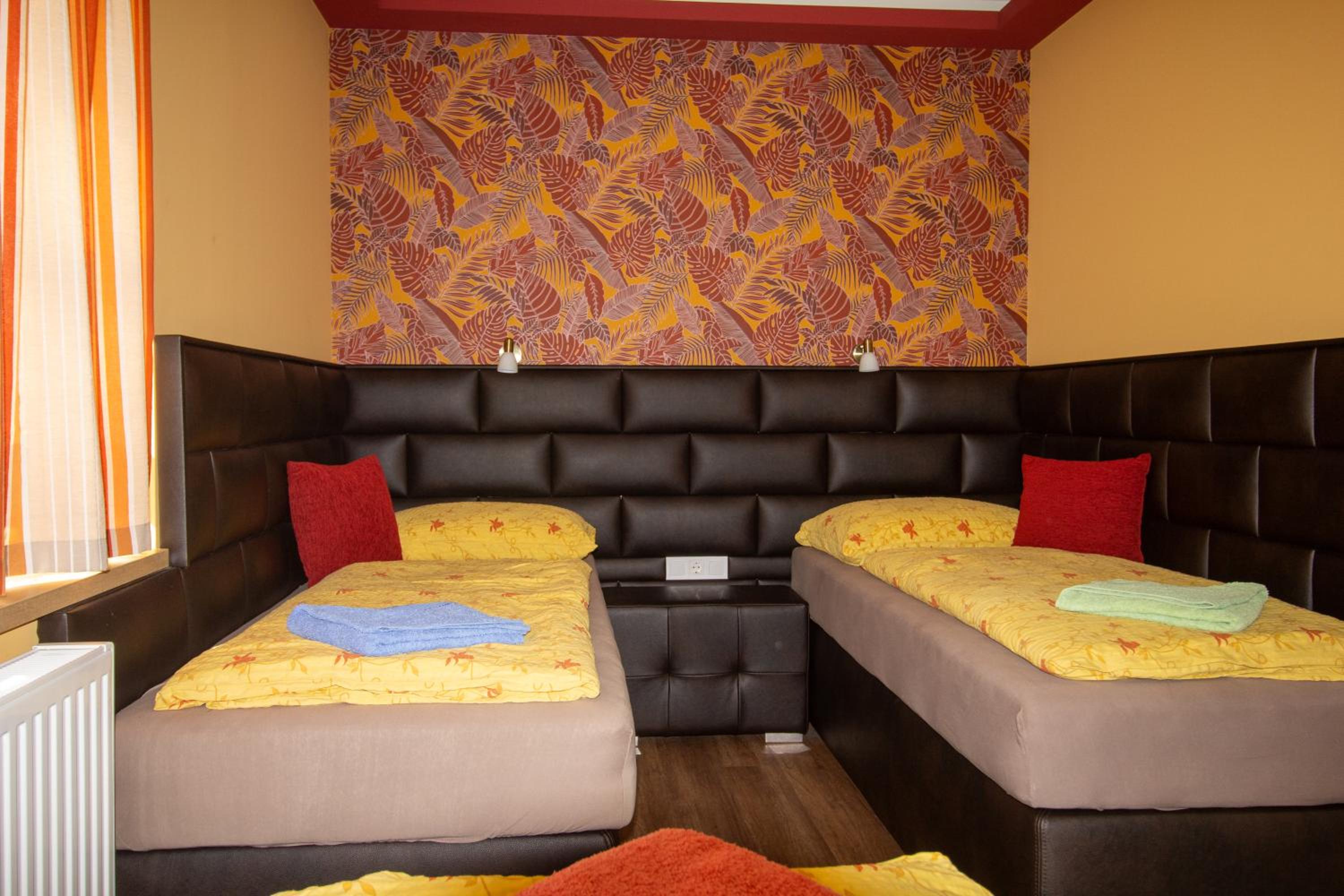 Quadruple Room with Terrace photo 2