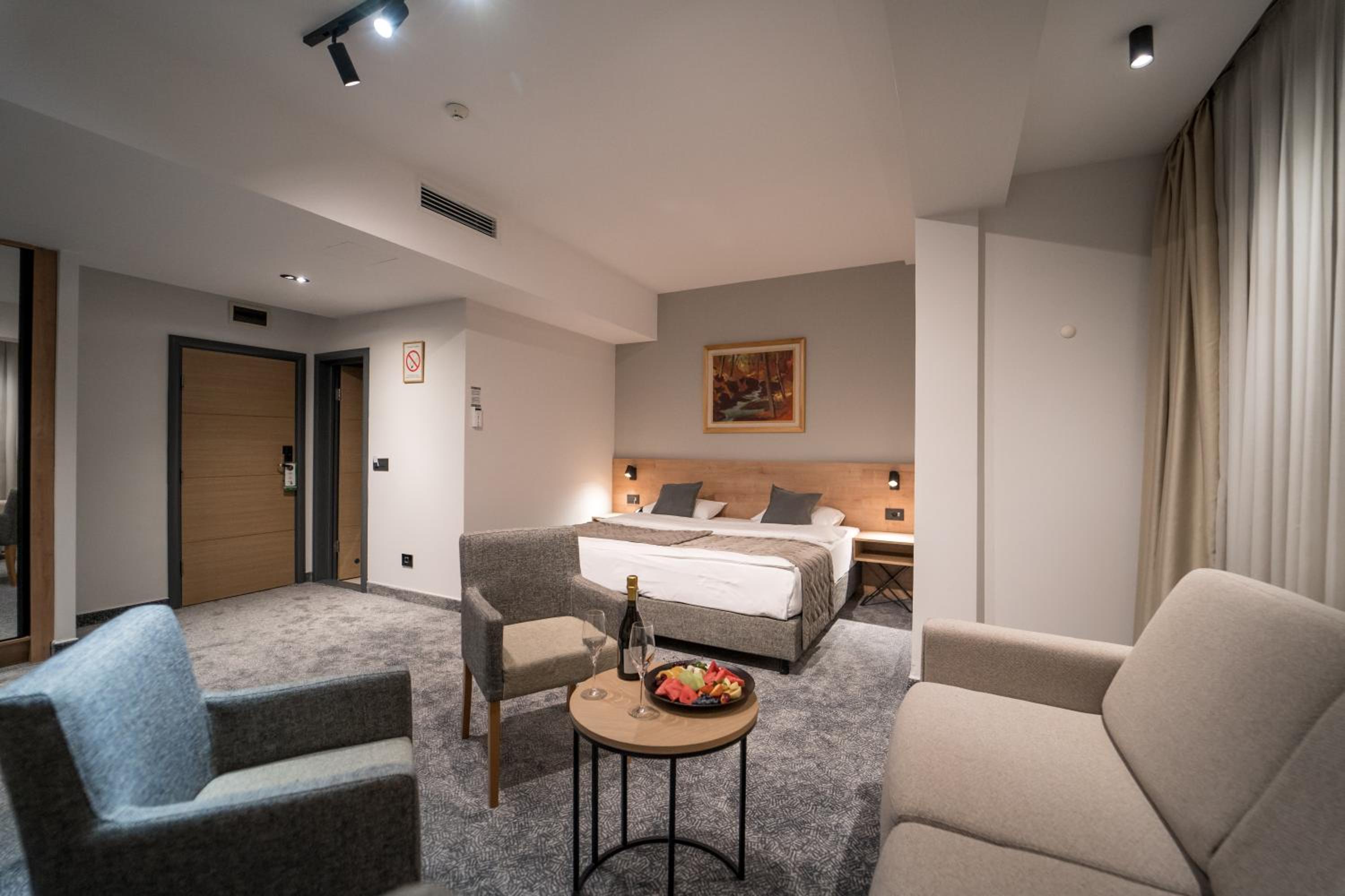 Comfort Room