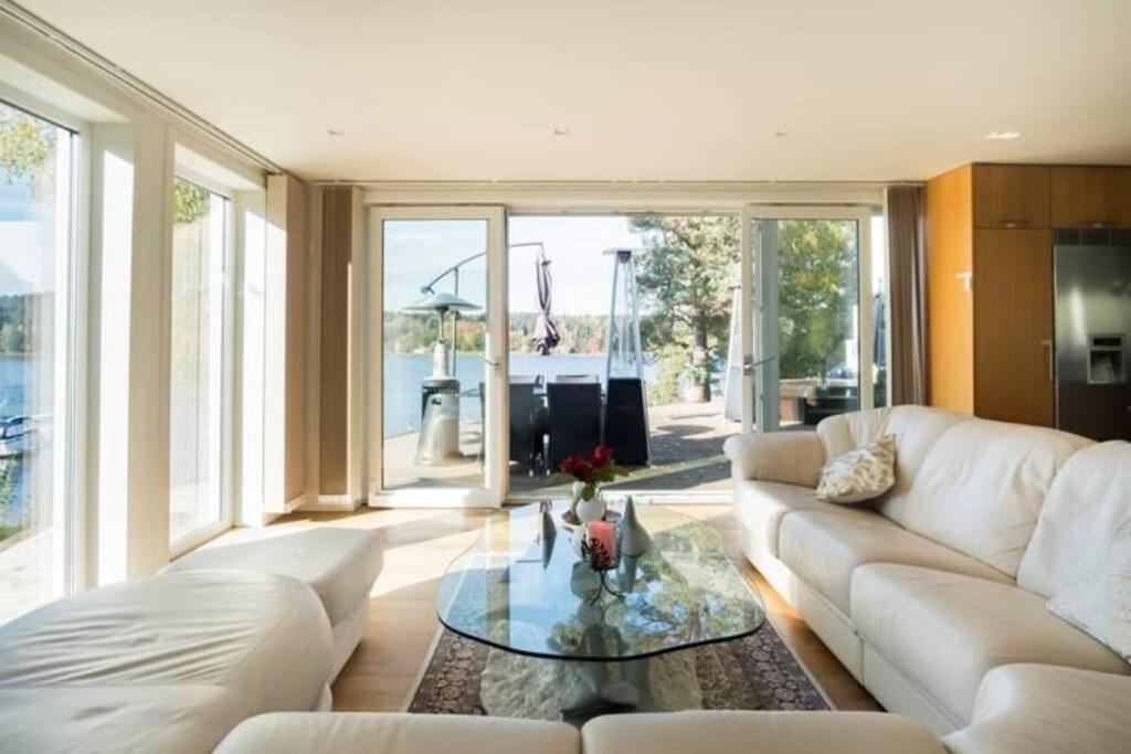 Three-Bedroom Villa photo 1