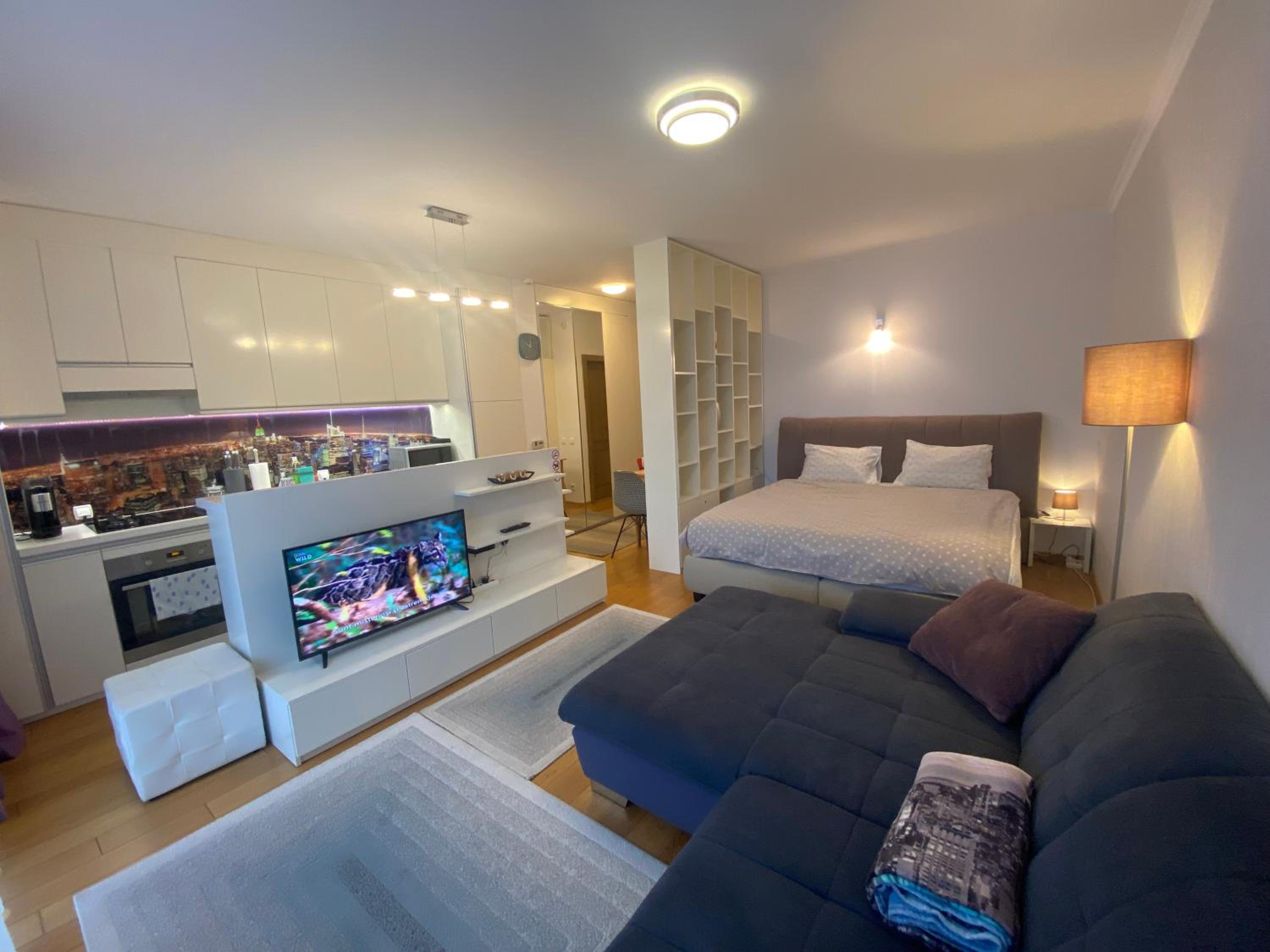 Deluxe Apartment - Photo 1