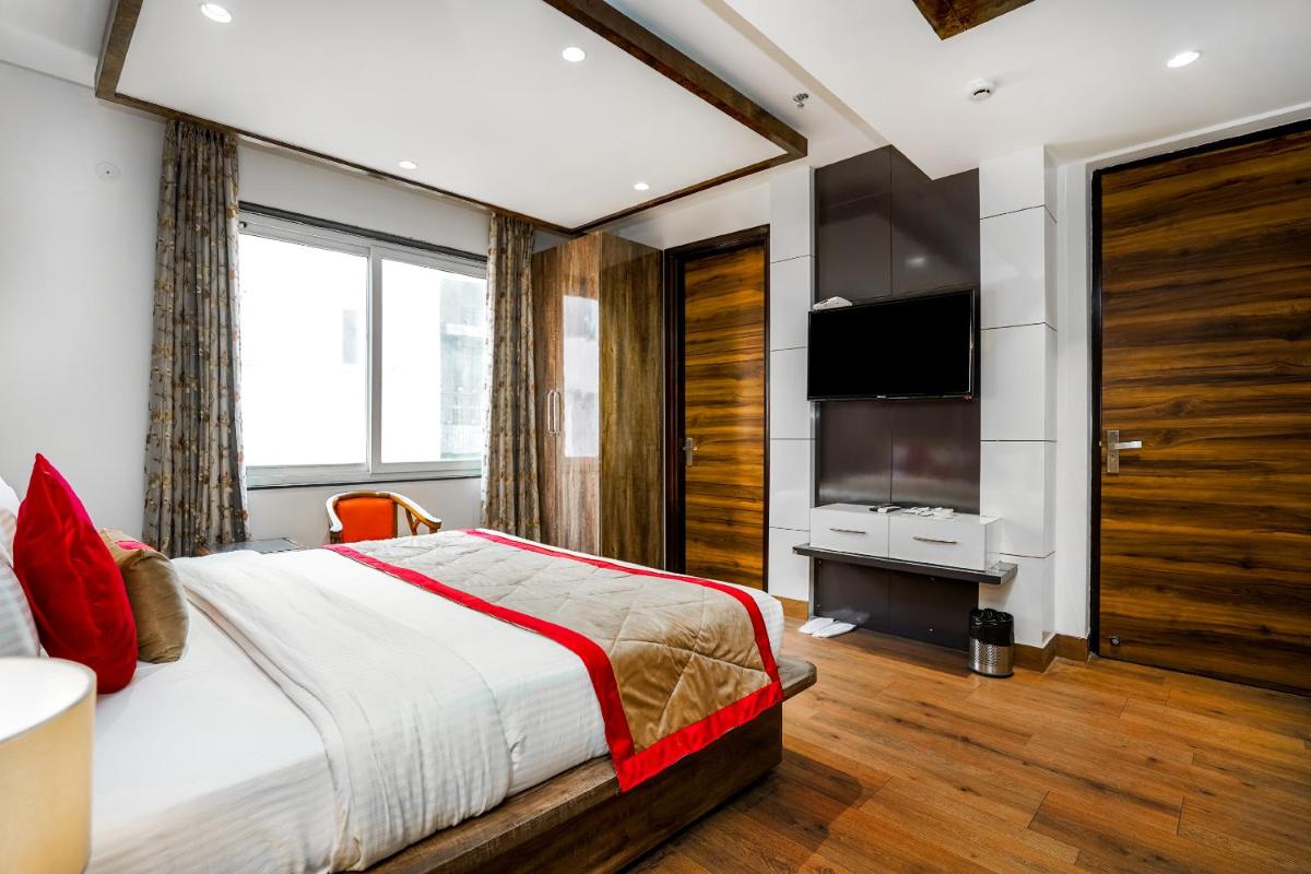 Deluxe Room - Photo 4