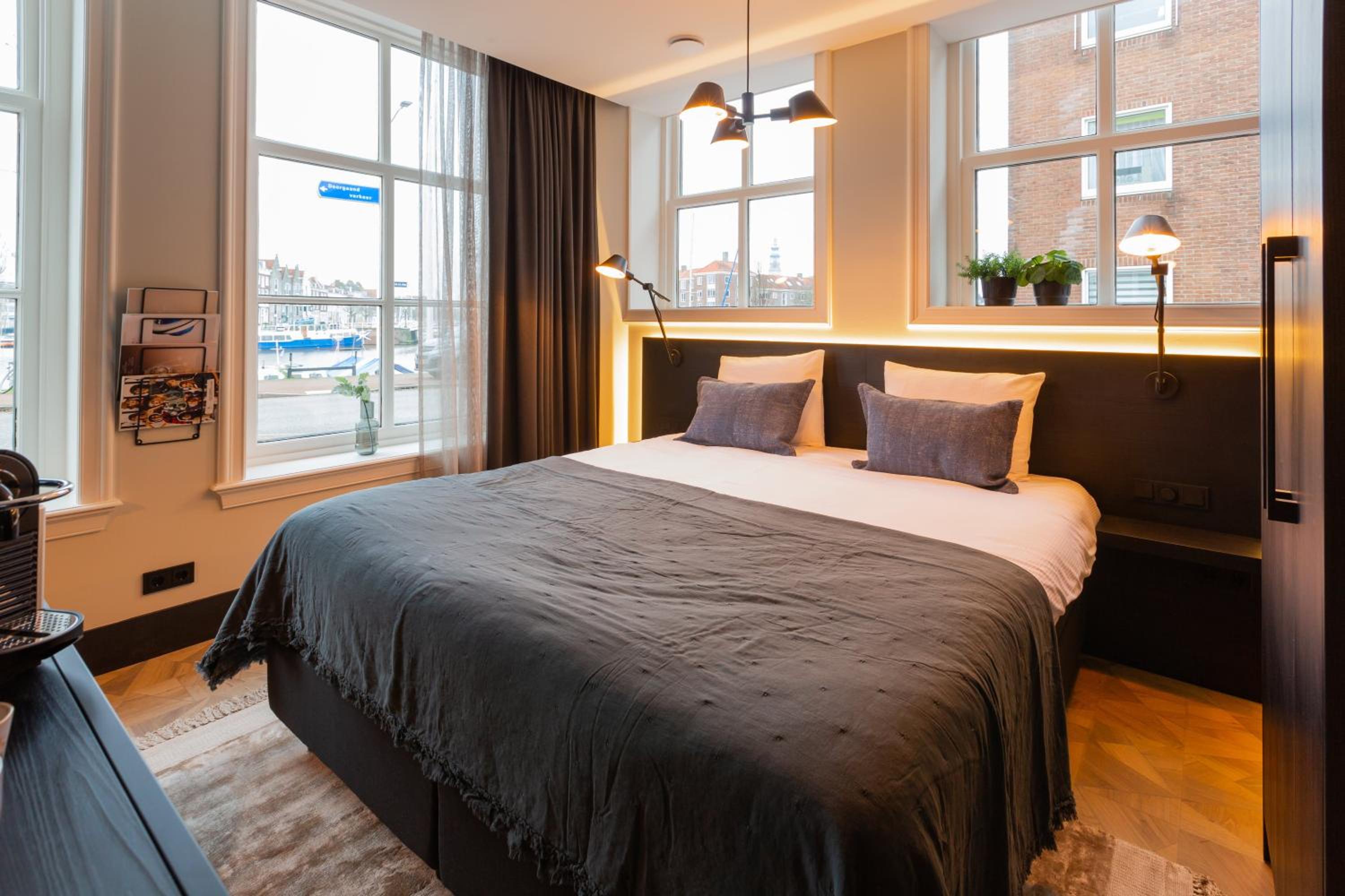  Comfort Room photo 1