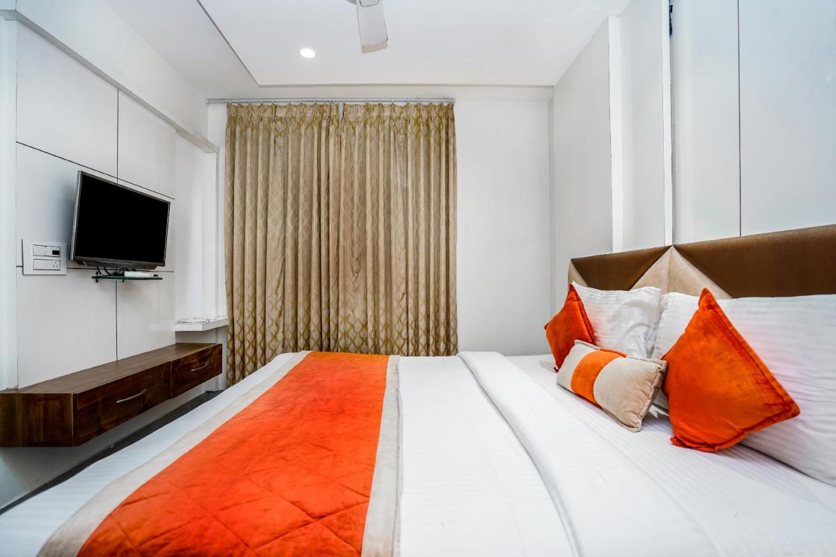 Deluxe Room - Photo 3