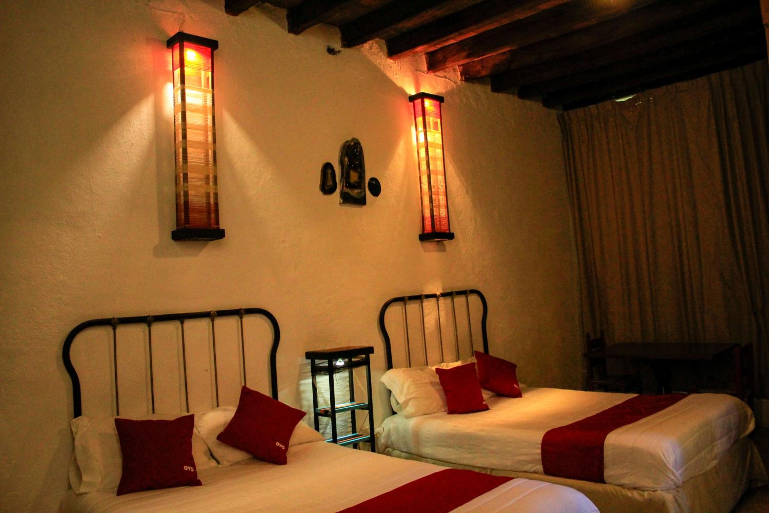 Standard Two Beds  - Photo 10