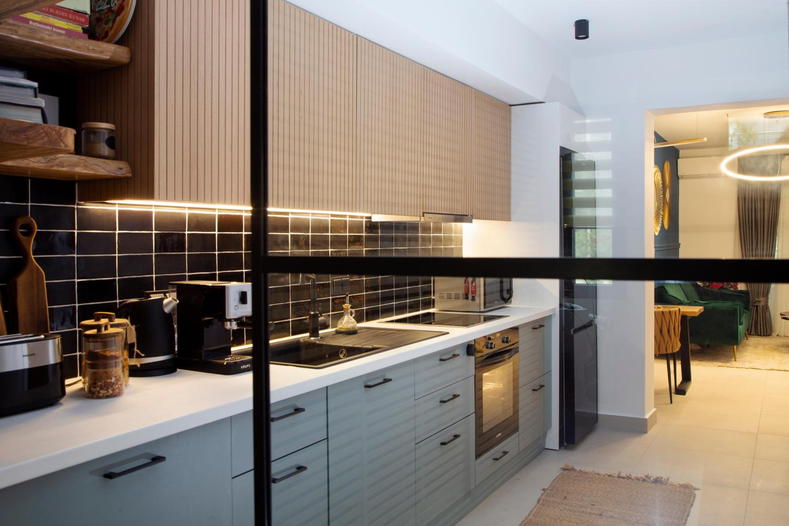 One-Bedroom Apartment - Photo 21