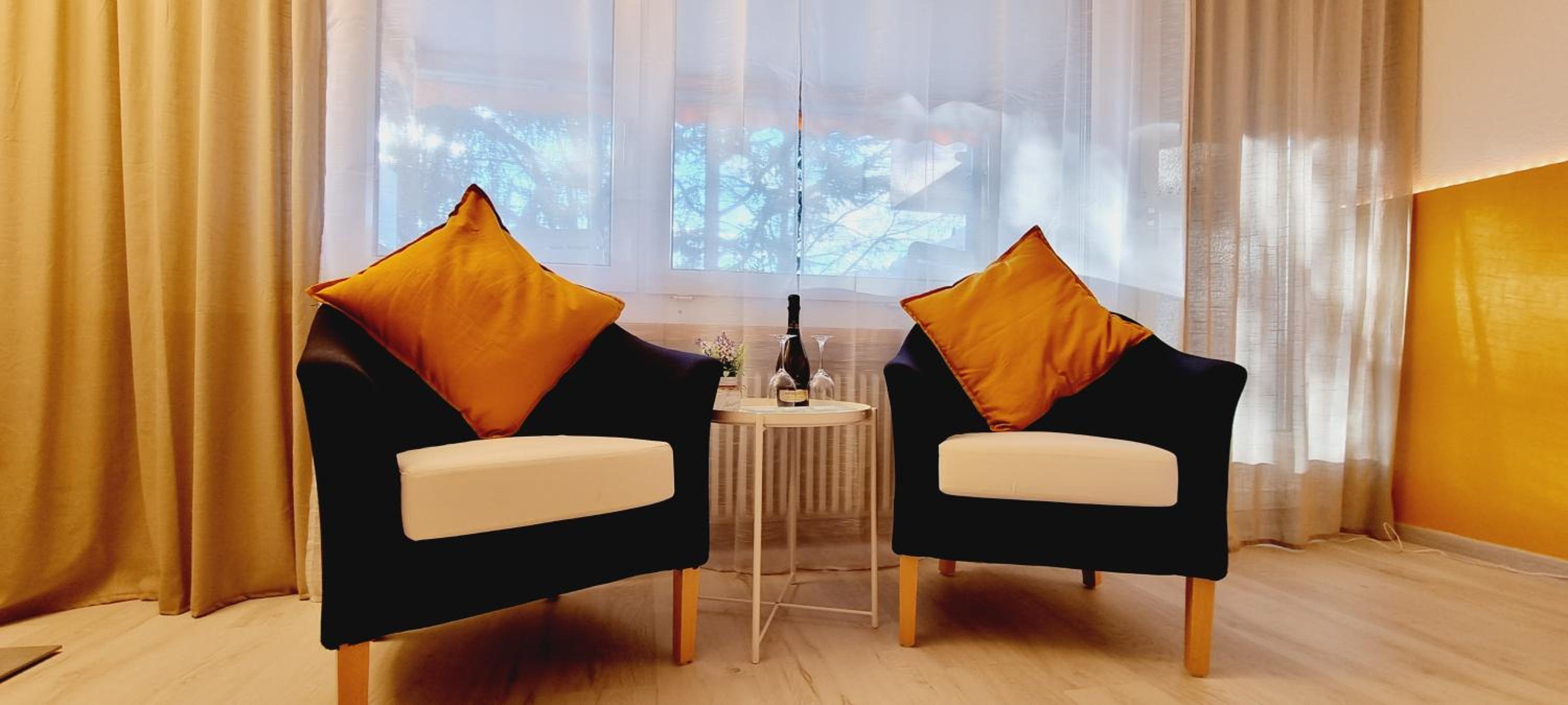 Apartment with Garden View - Photo 31