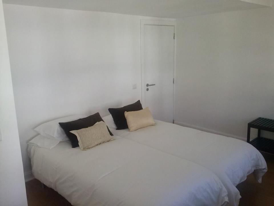 Double Room with Private Bathroom - Photo 3