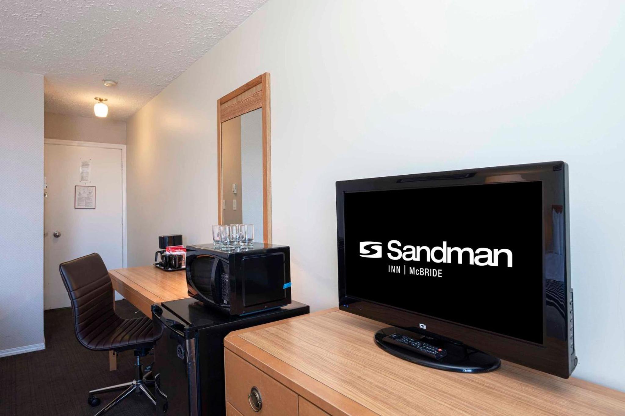 Standard Room, 2 Double Beds - Photo 5